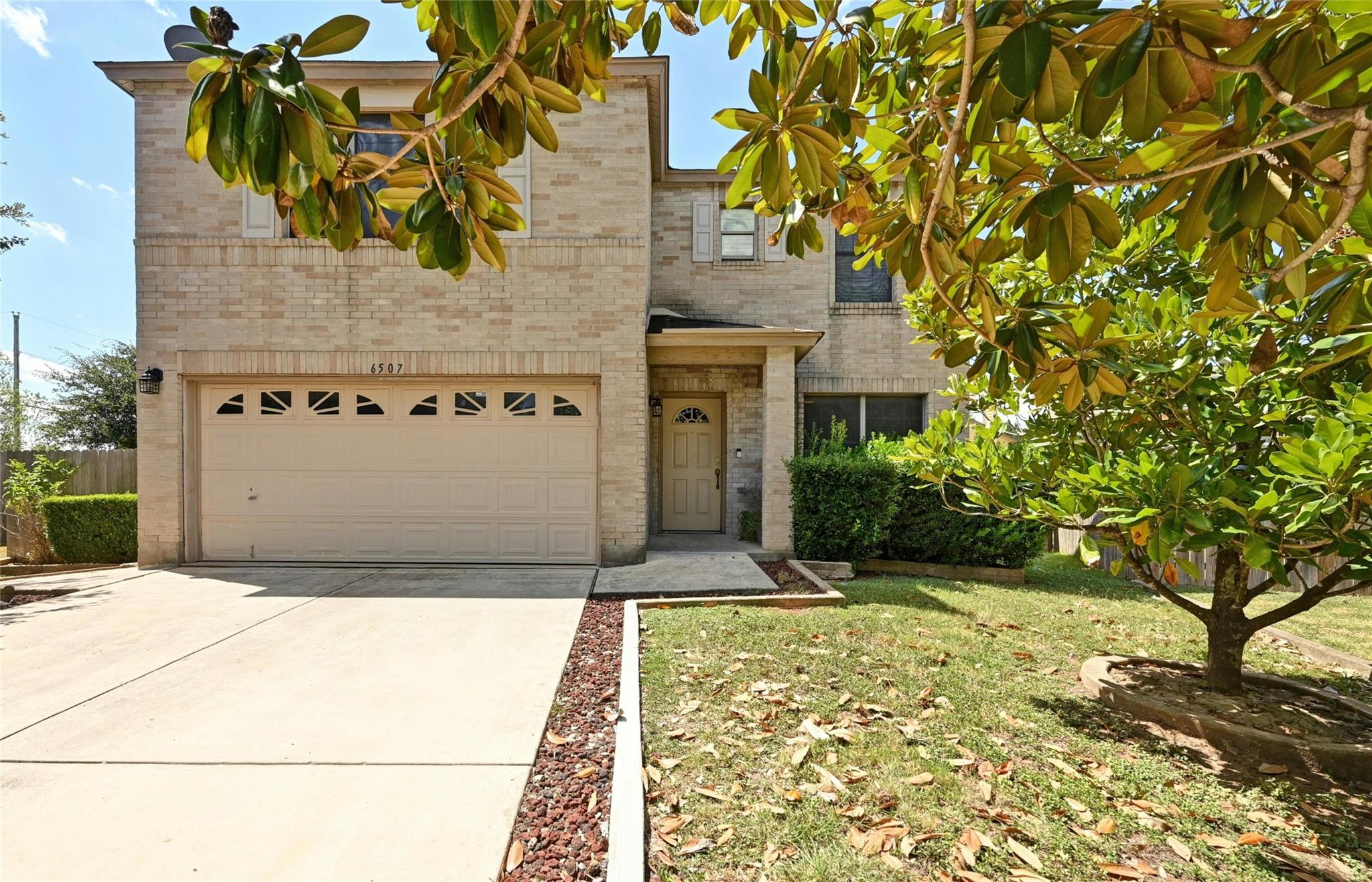 6507 Eudora Cv Property Photo 2