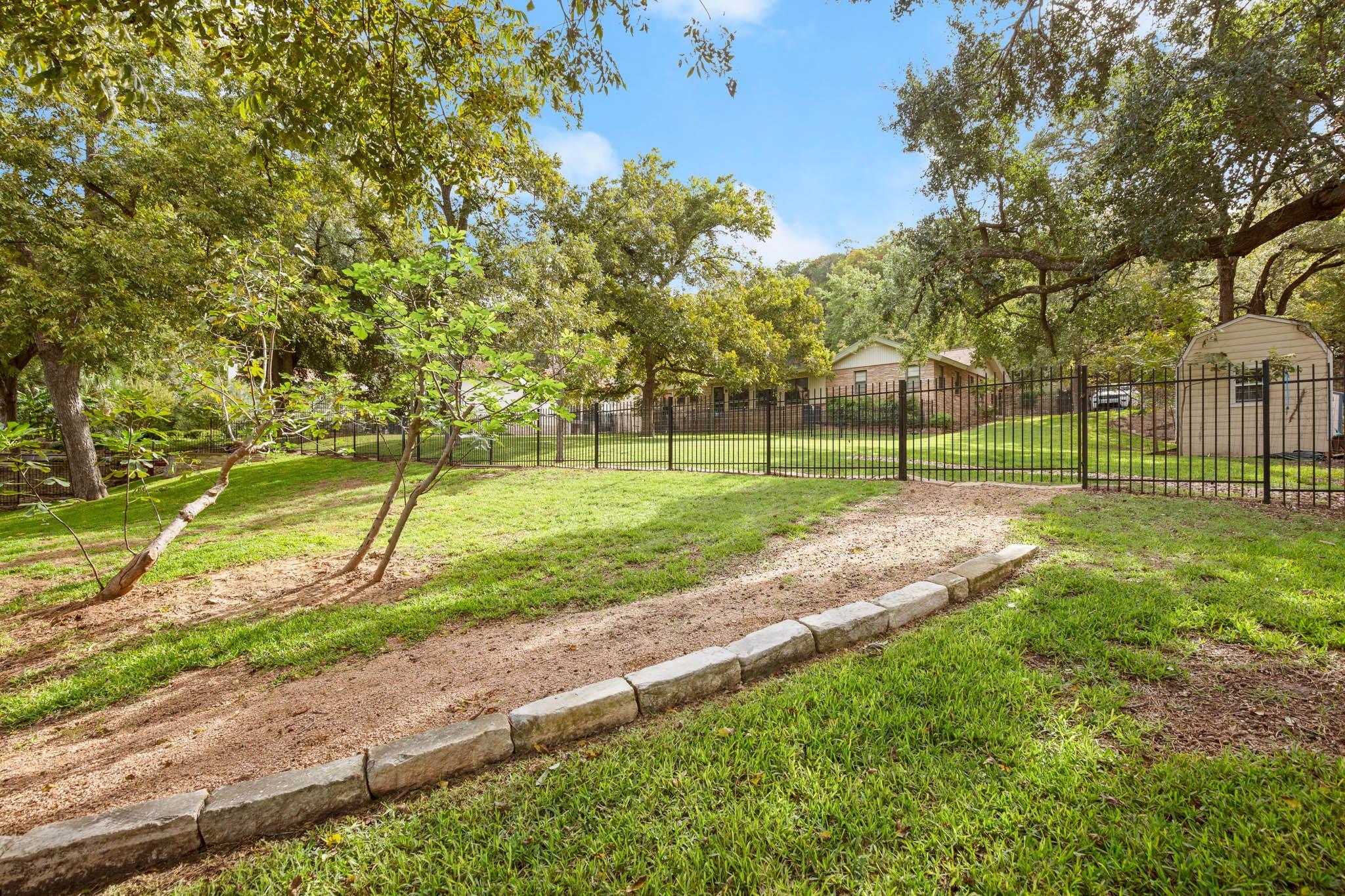 1604 Bruton Springs Rd Property Photo 17