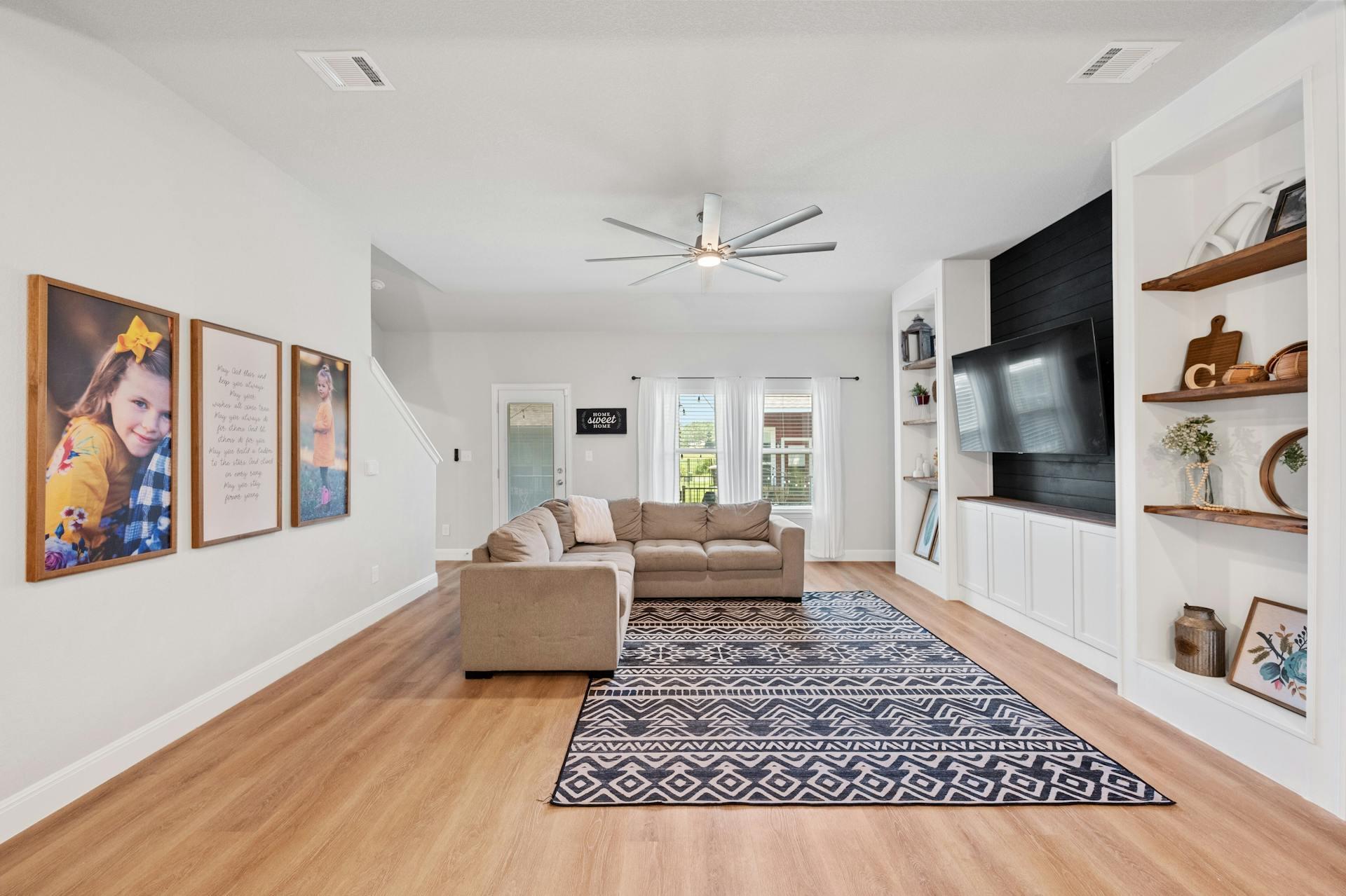 111 Simon None Property Photo 7