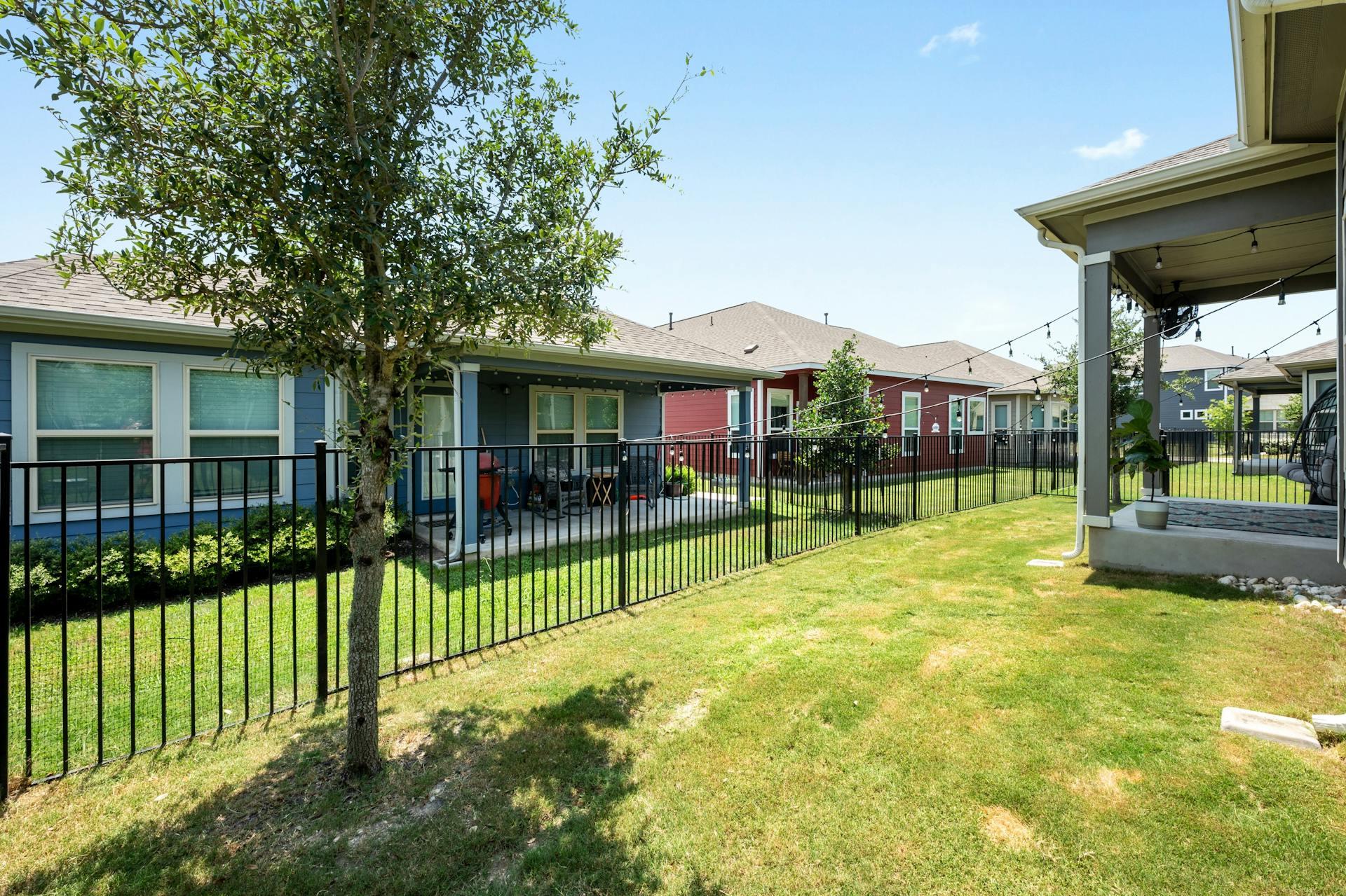 111 Simon None Property Photo 32