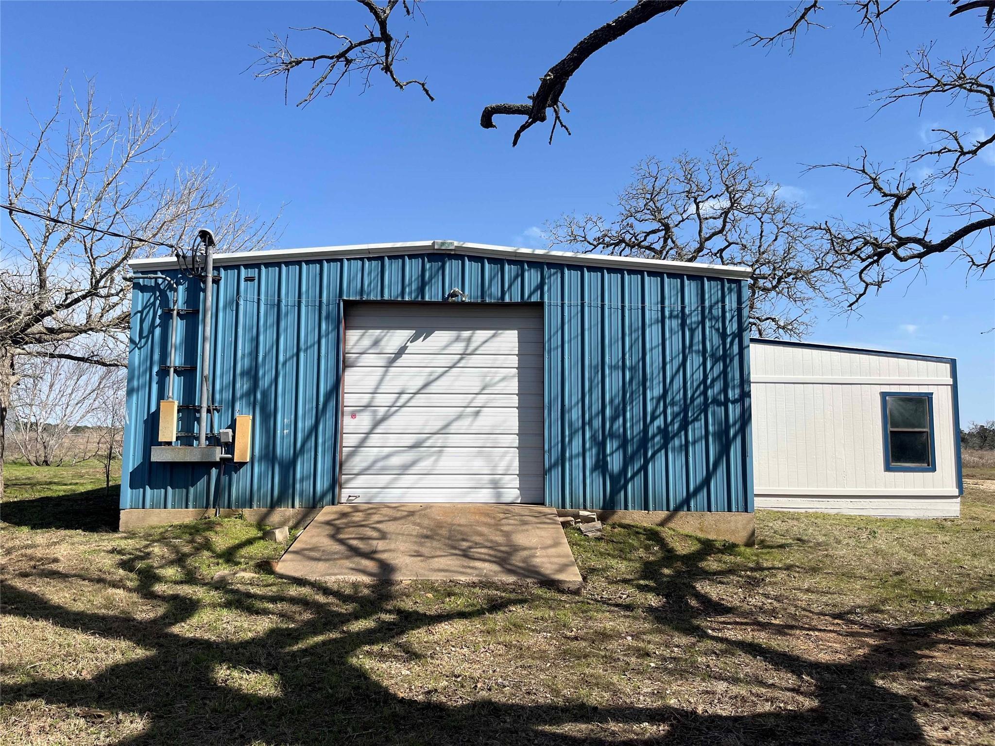 741 Knobbs Rd Property Photo 32