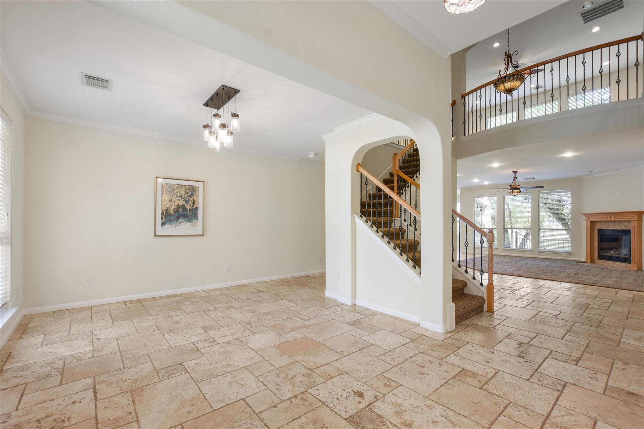 2000 Mcillwain Cv Property Photo 3