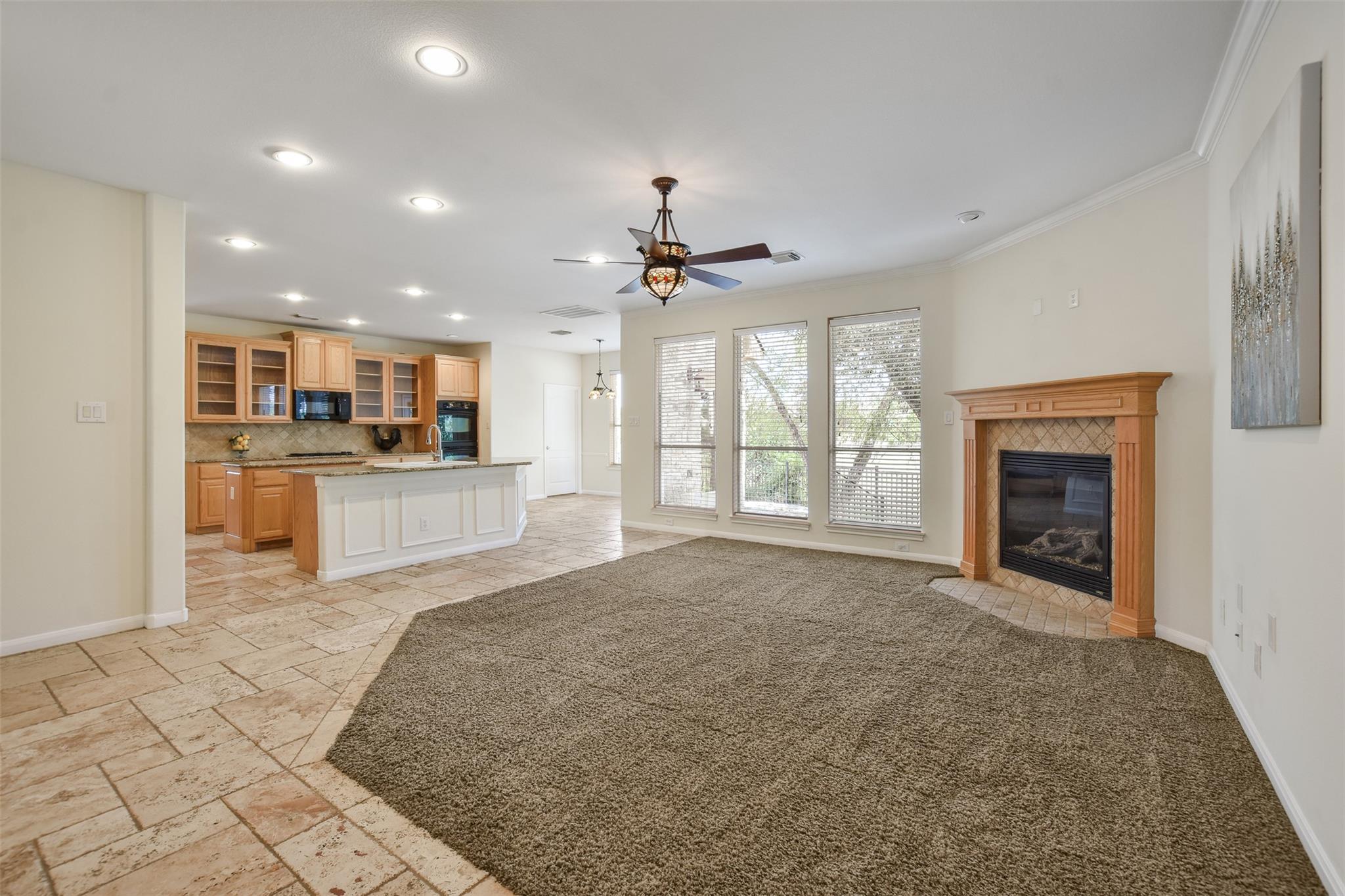 2000 Mcillwain Cv Property Photo 9