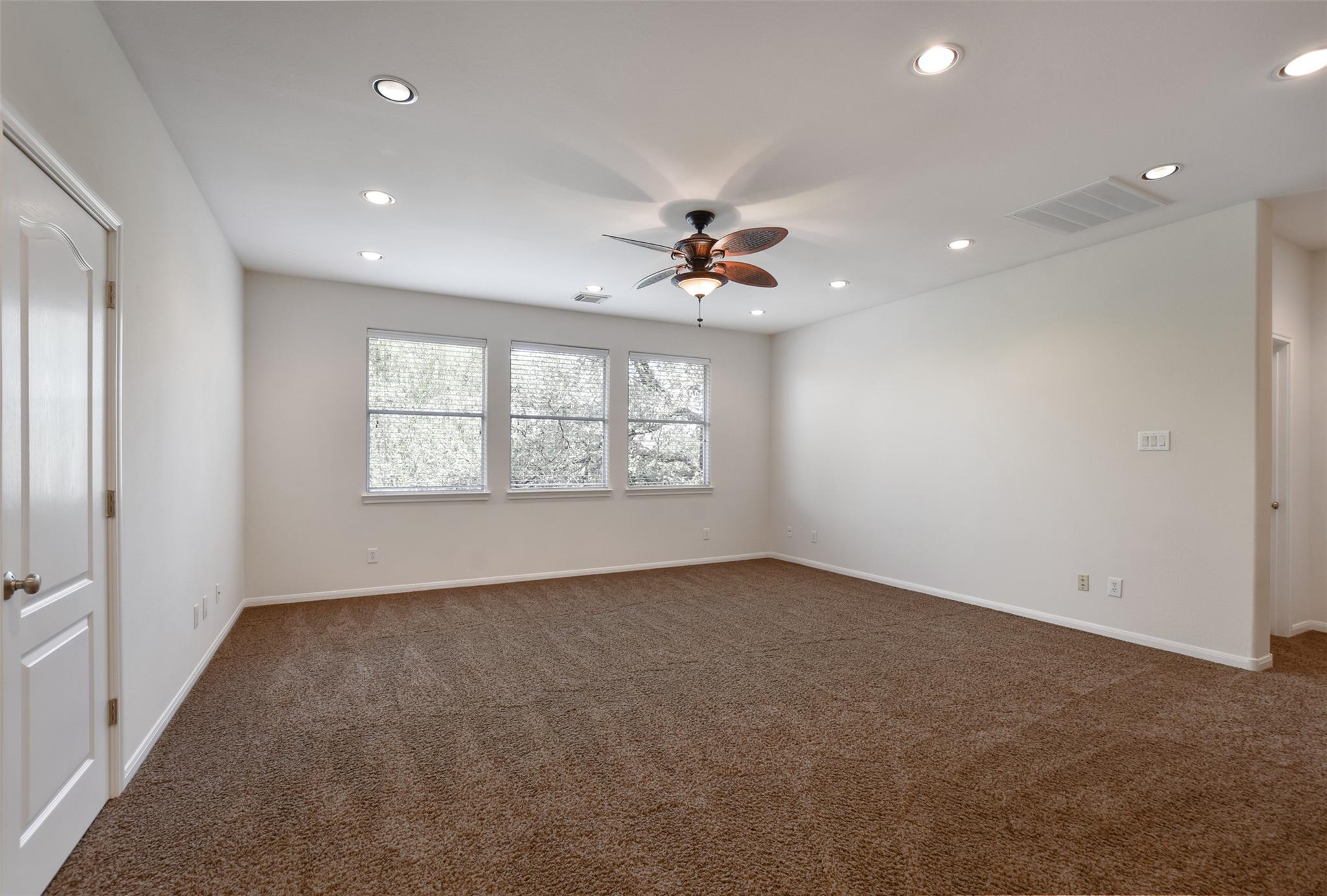 2000 Mcillwain Cv Property Photo 24