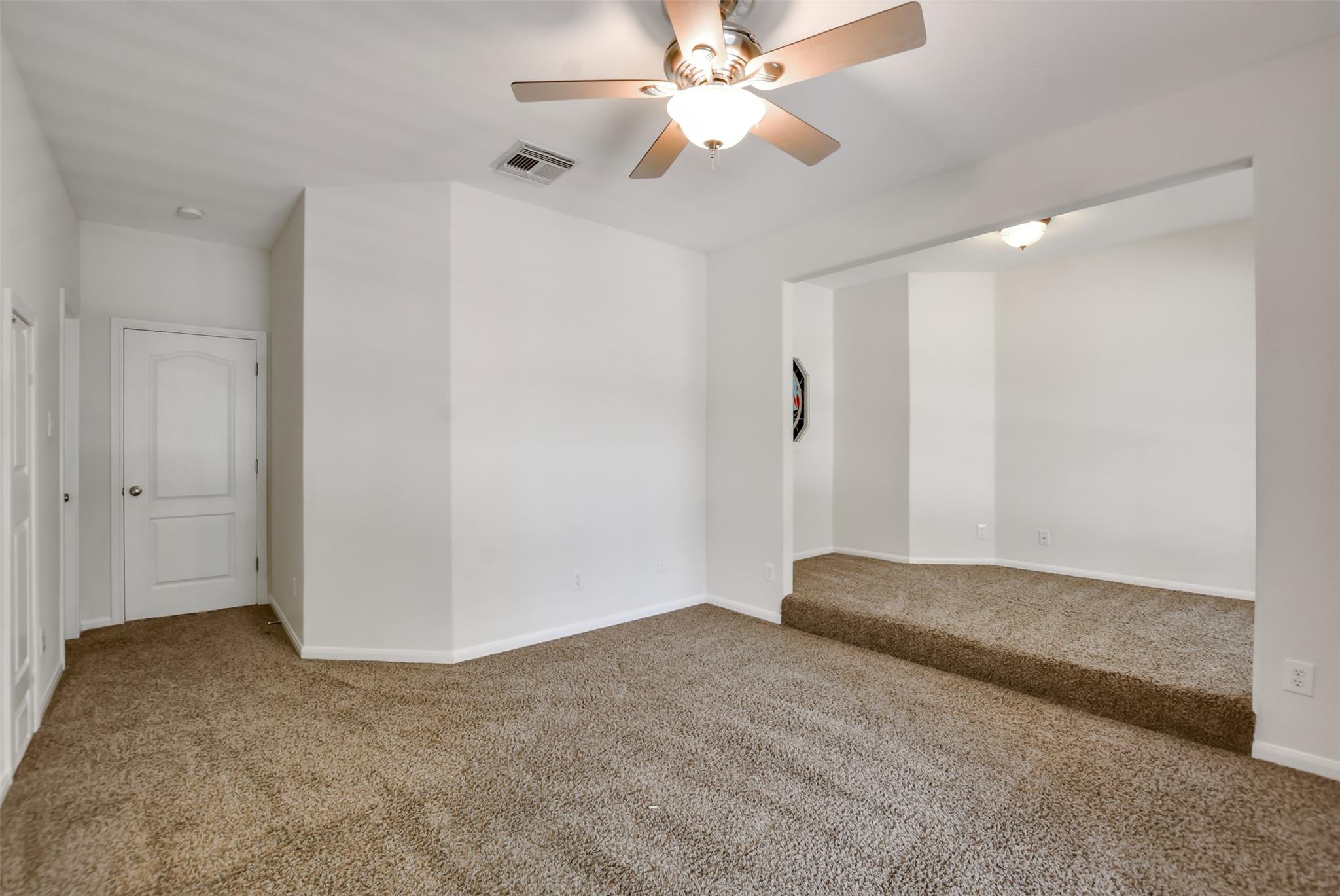 2000 Mcillwain Cv Property Photo 27