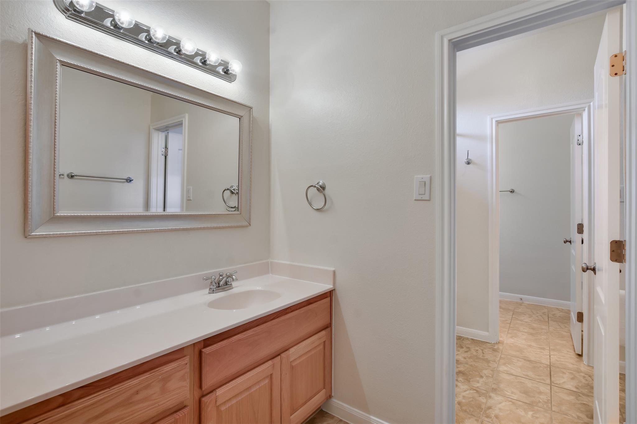 2000 Mcillwain Cv Property Photo 33