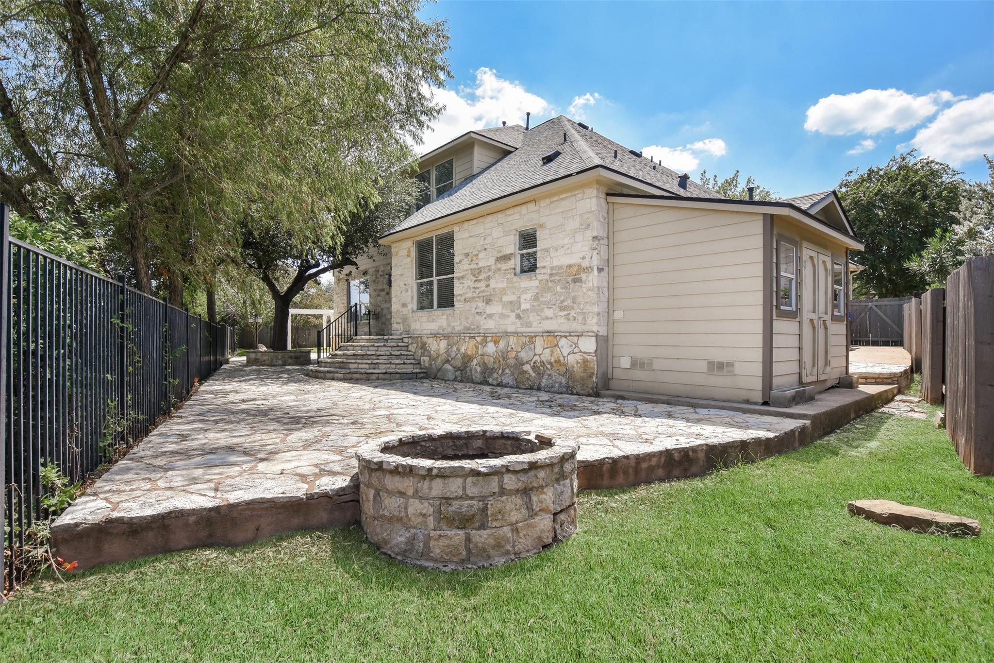 2000 Mcillwain Cv Property Photo 39