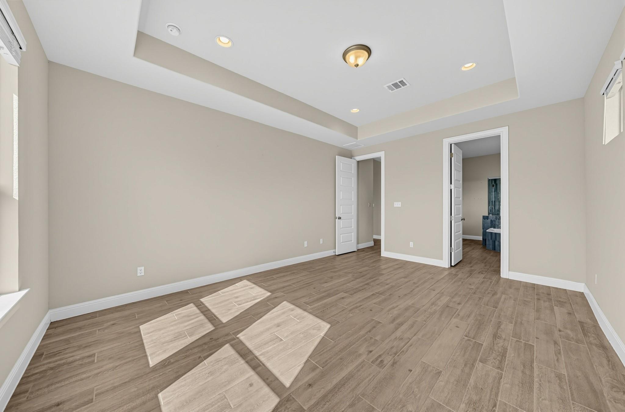 734 Treadwell Ln Property Photo 14