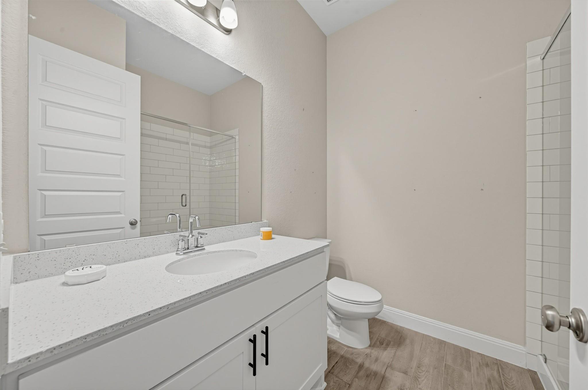 734 Treadwell Ln Property Photo 20