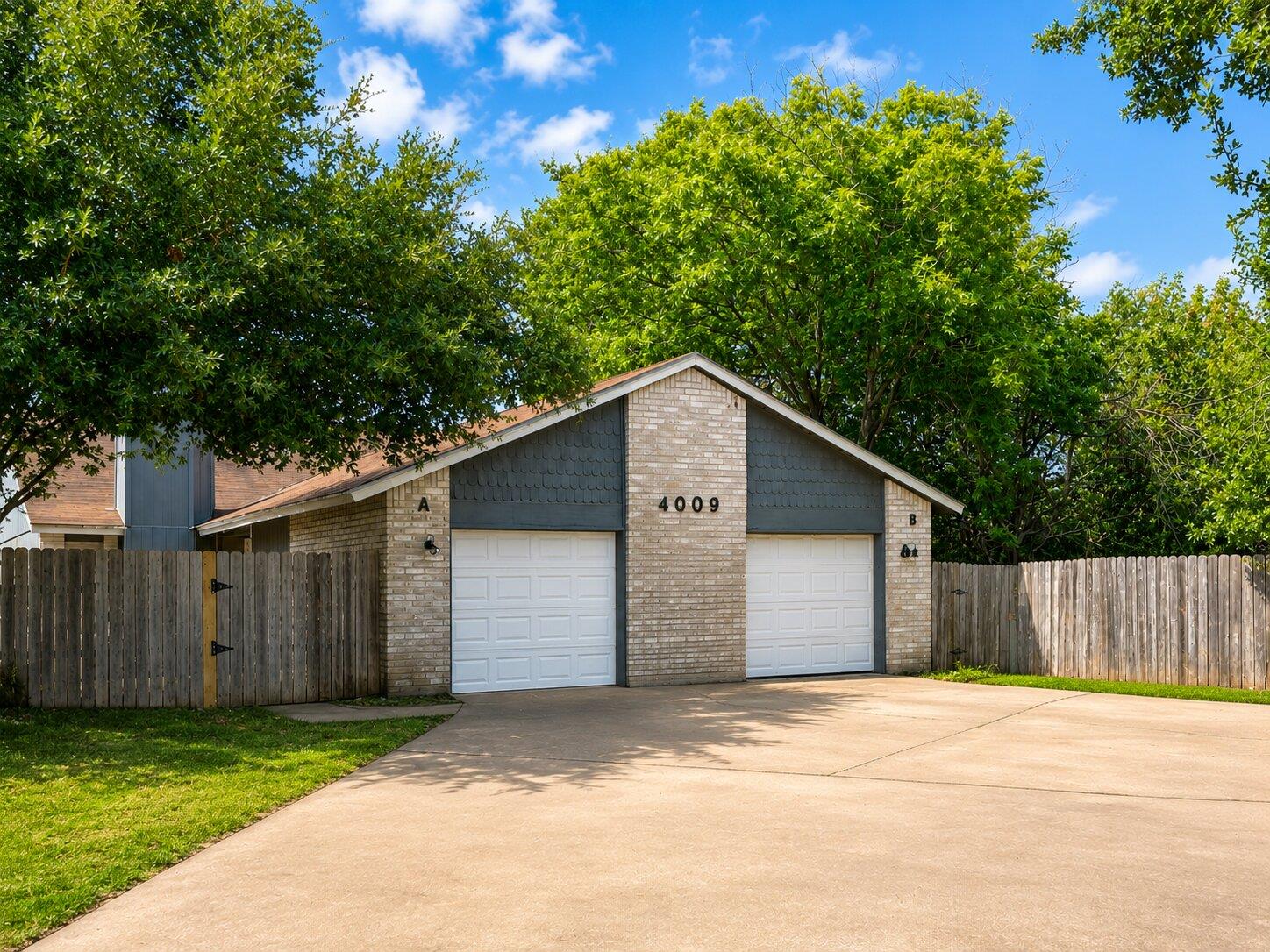 4009 Stonebridge Dr #A Property Photo 1