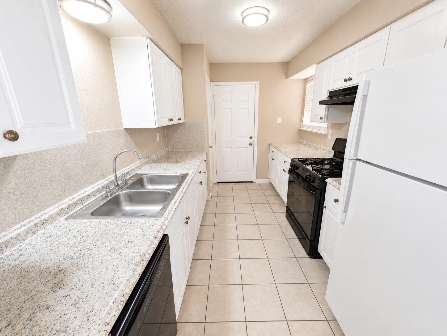 4009 Stonebridge Dr #a Property Photo 8