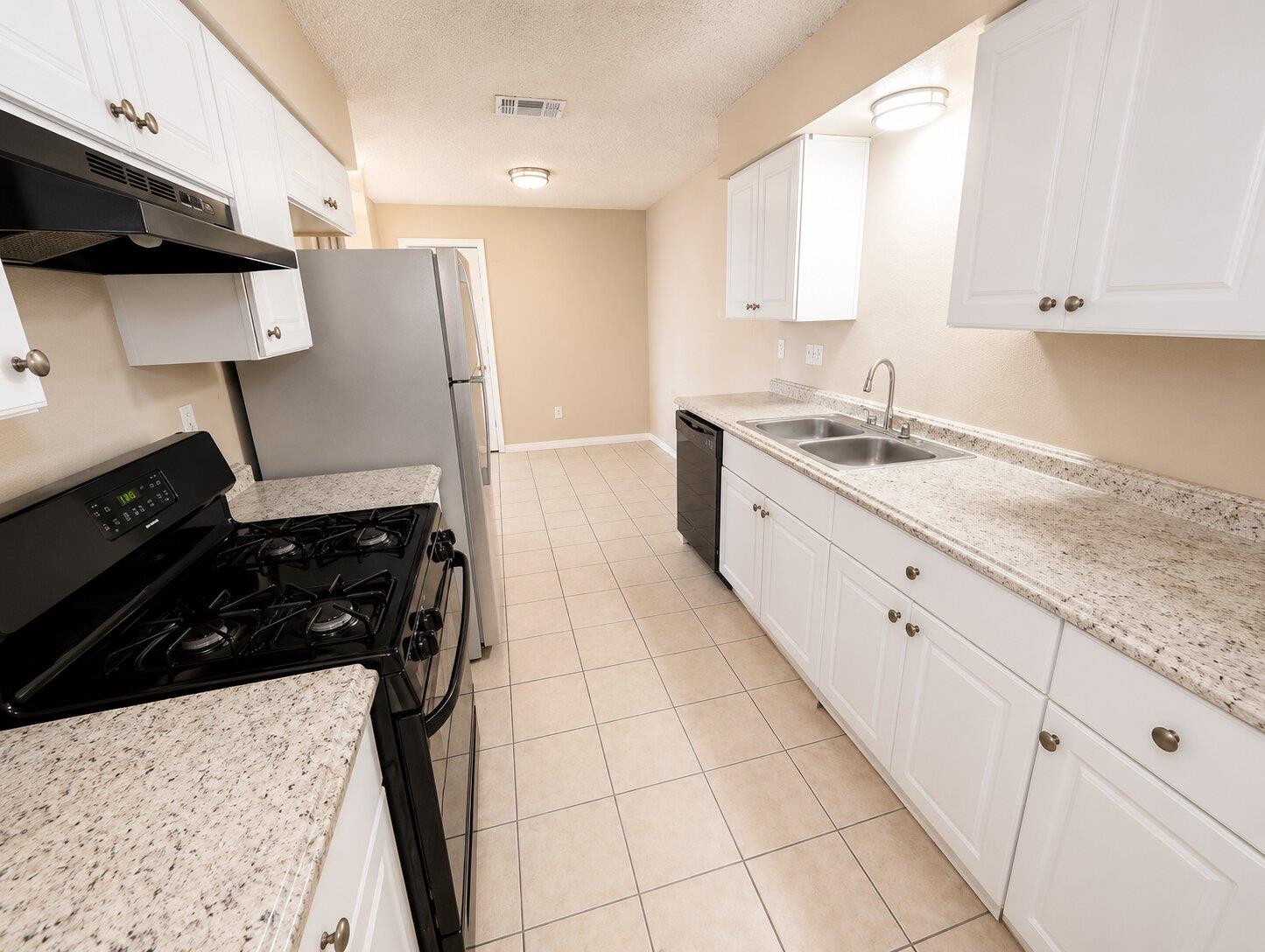 4009 Stonebridge Dr #a Property Photo 9