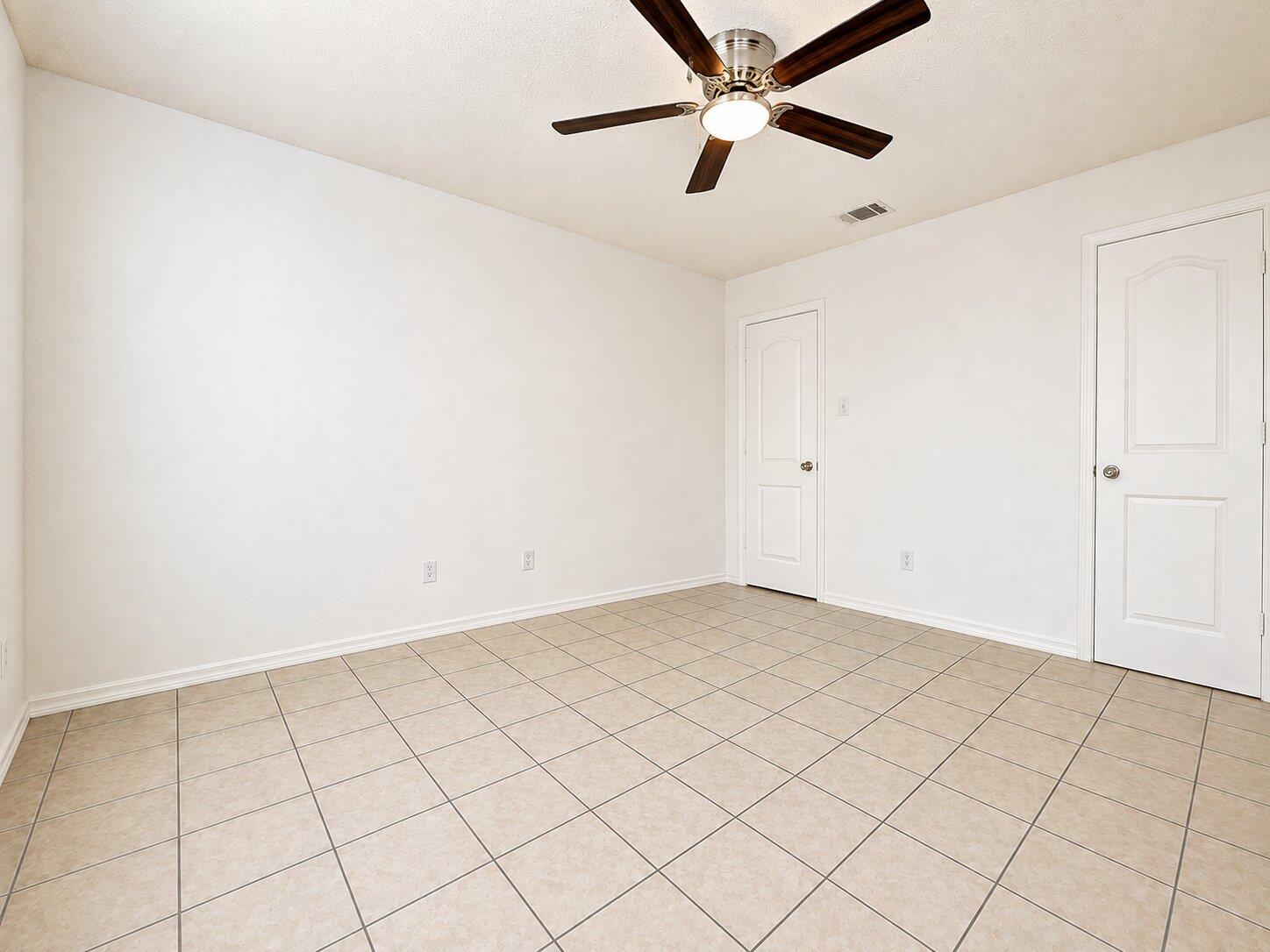 4009 Stonebridge Dr #a Property Photo 11