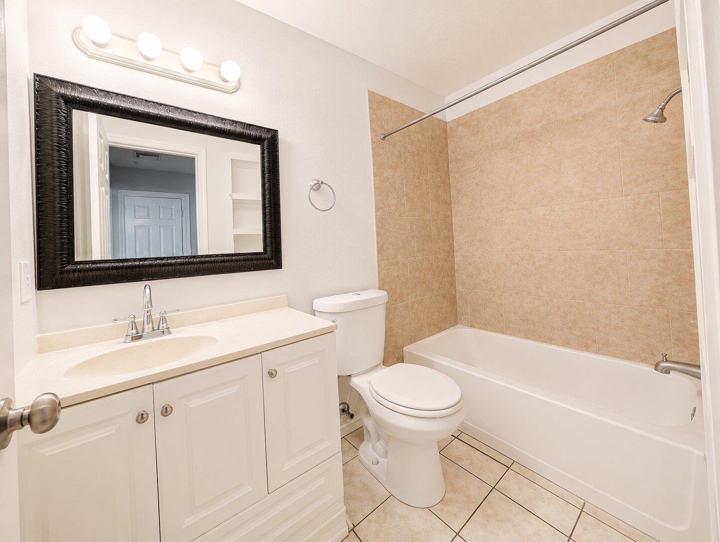 4009 Stonebridge Dr #a Property Photo 13