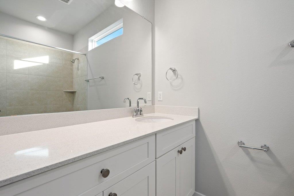 2310 Castillo Dr #71 Property Photo 17