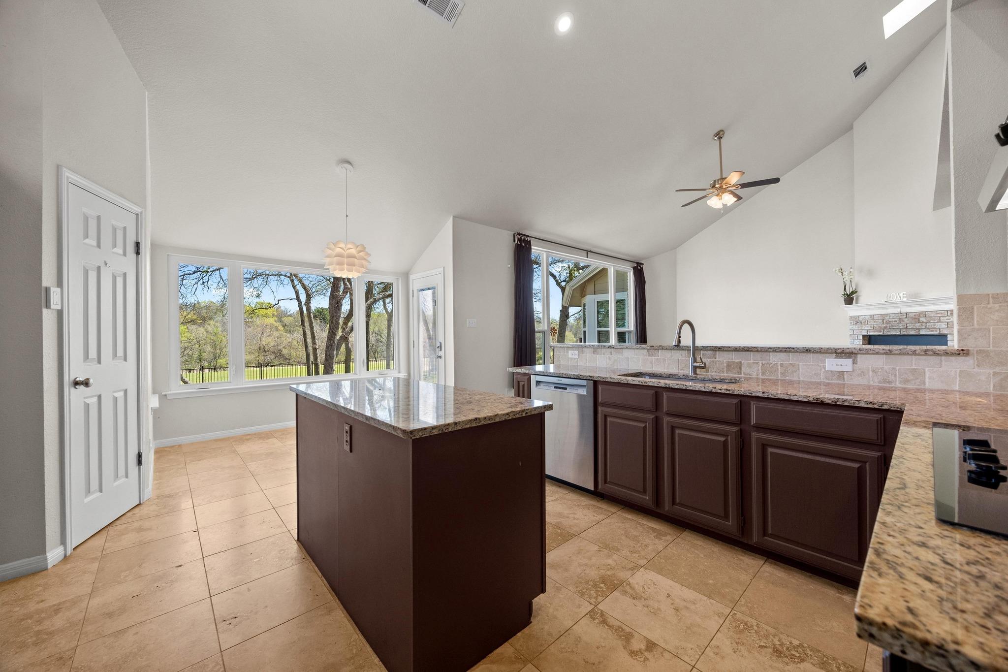 30221 Oak Tree Dr Property Photo 12