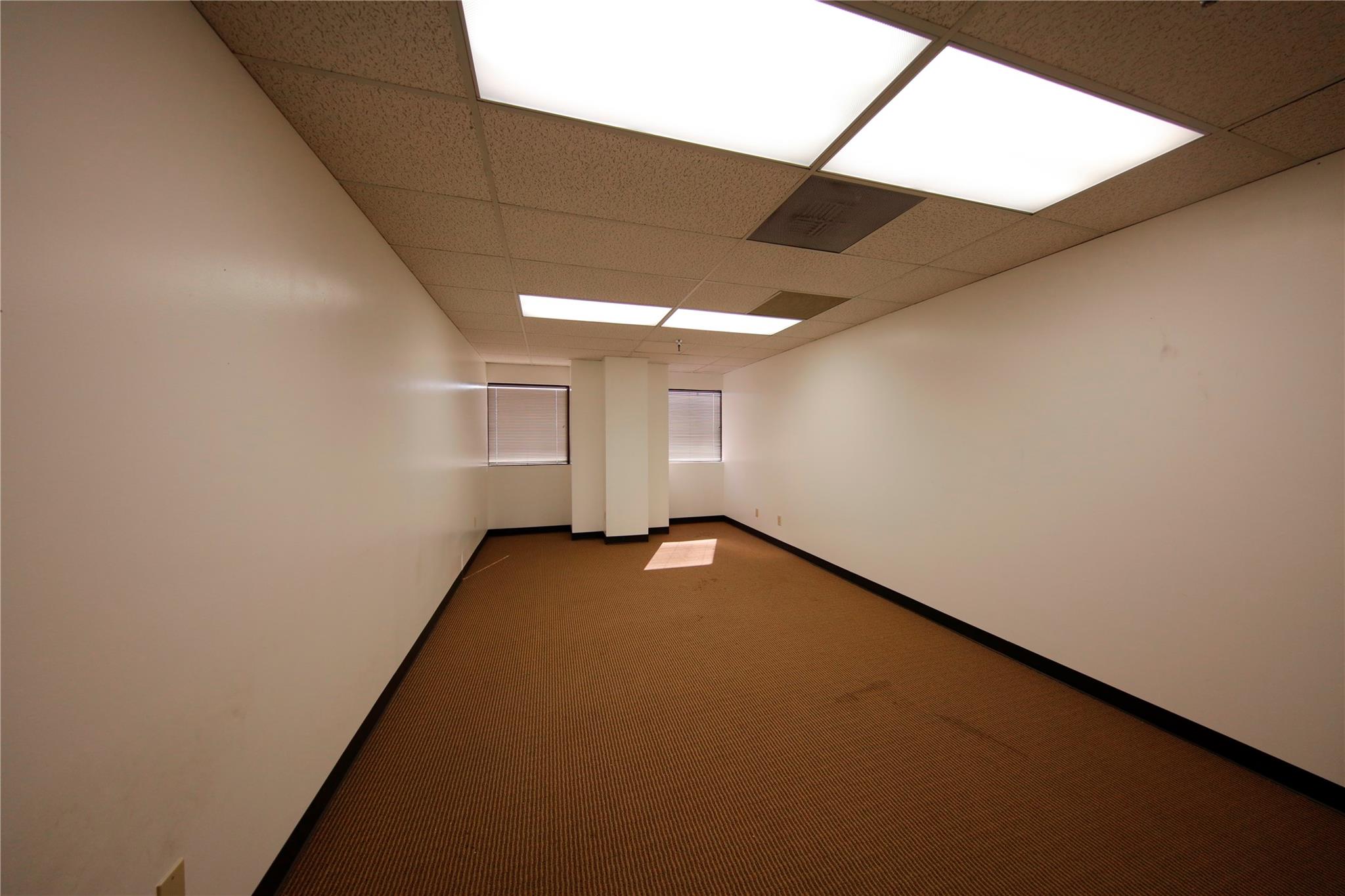 9800 N Lamar Blvd #324 Property Photo 5