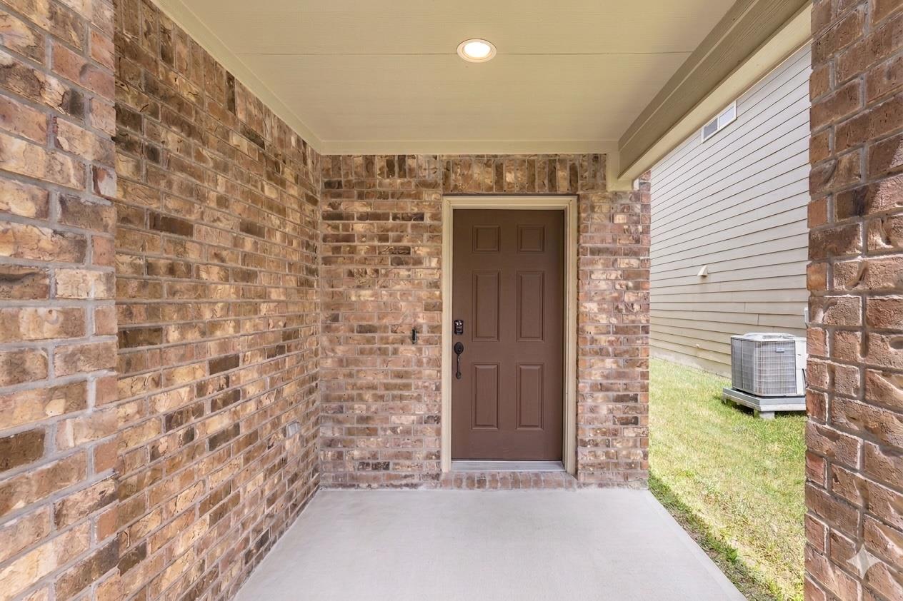 9944 Aly May Dr Property Photo 2