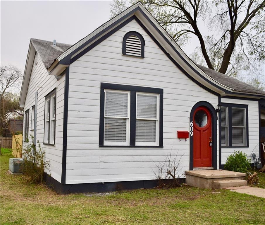 609 Nelray Blvd Property Photo