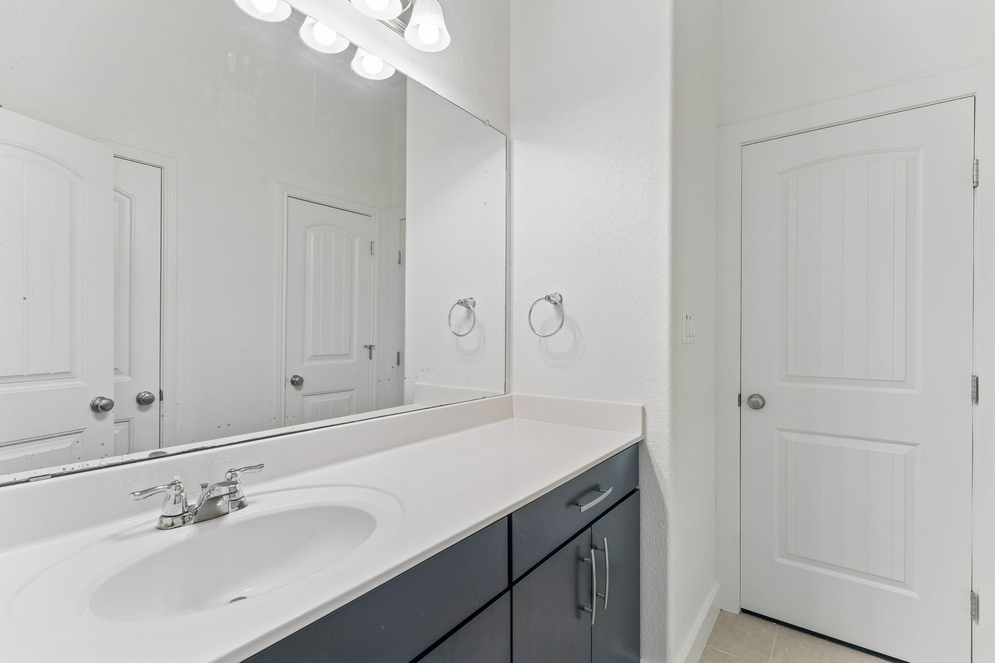 2604 Lou Hollow Pl Property Photo 19