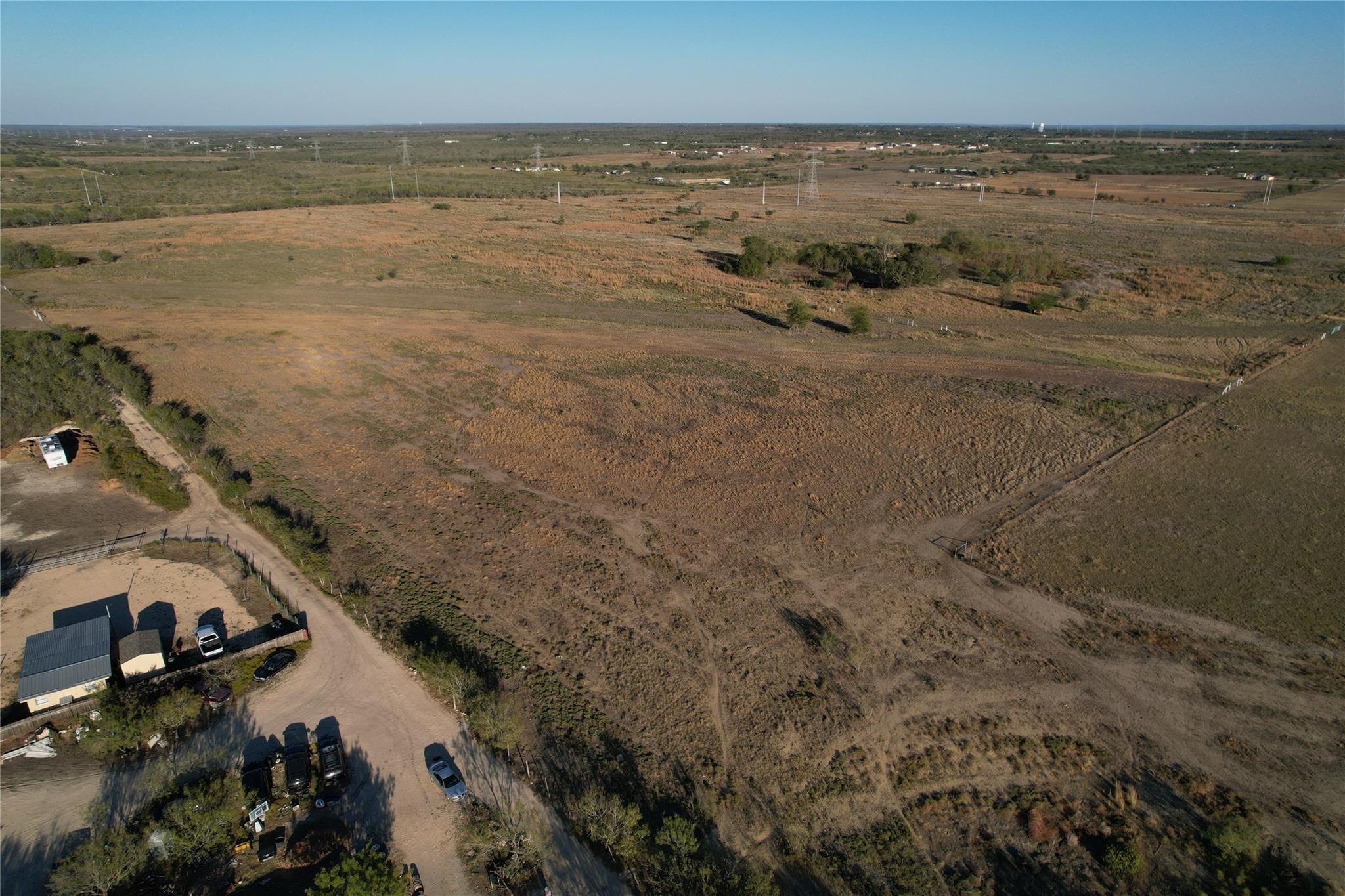 696 Williamson Rd Property Photo 13