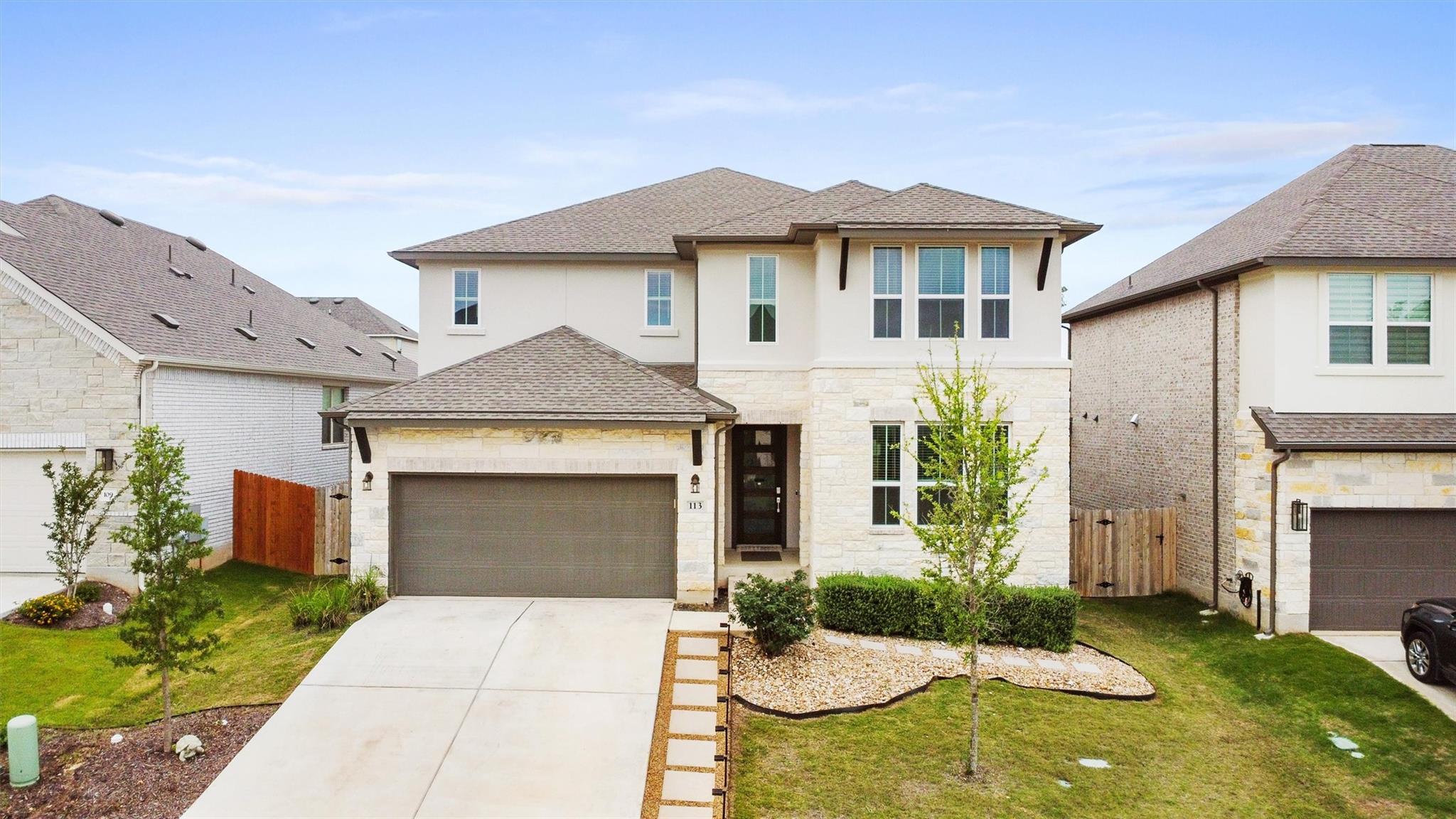 113 Chimney Stone Trl Property Photo 1