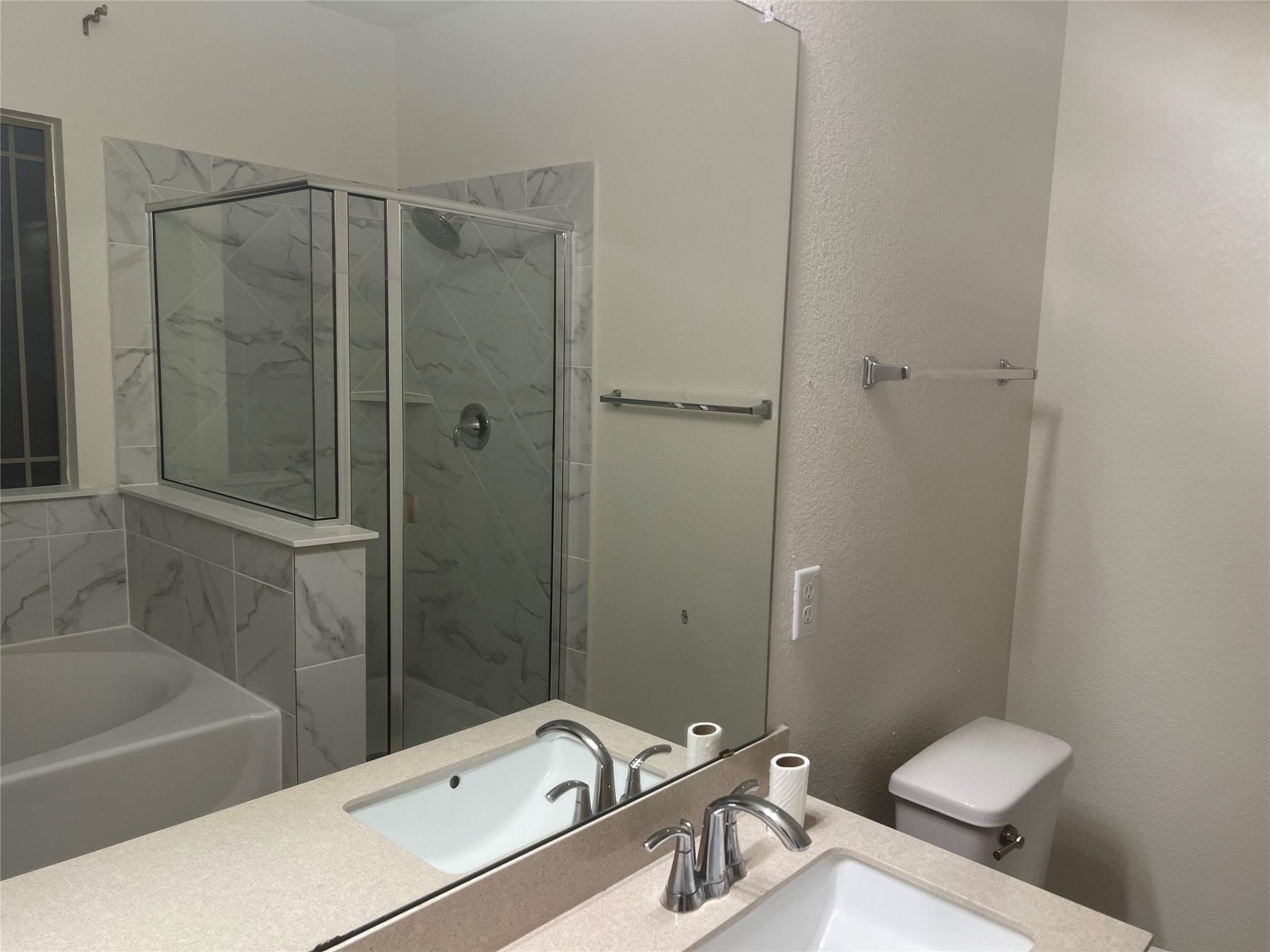 14228 Silver Lace Ln Property Photo 9