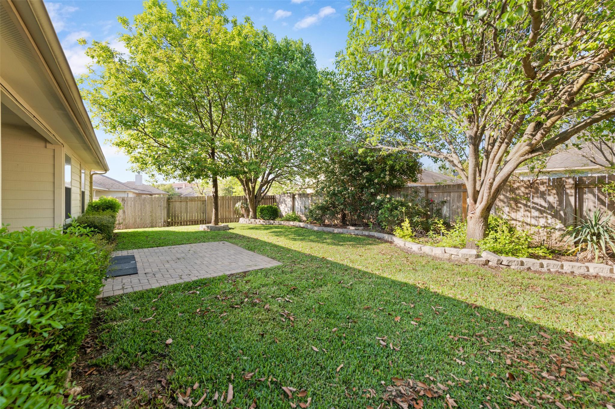4423 Meadowside Ln Property Photo 23