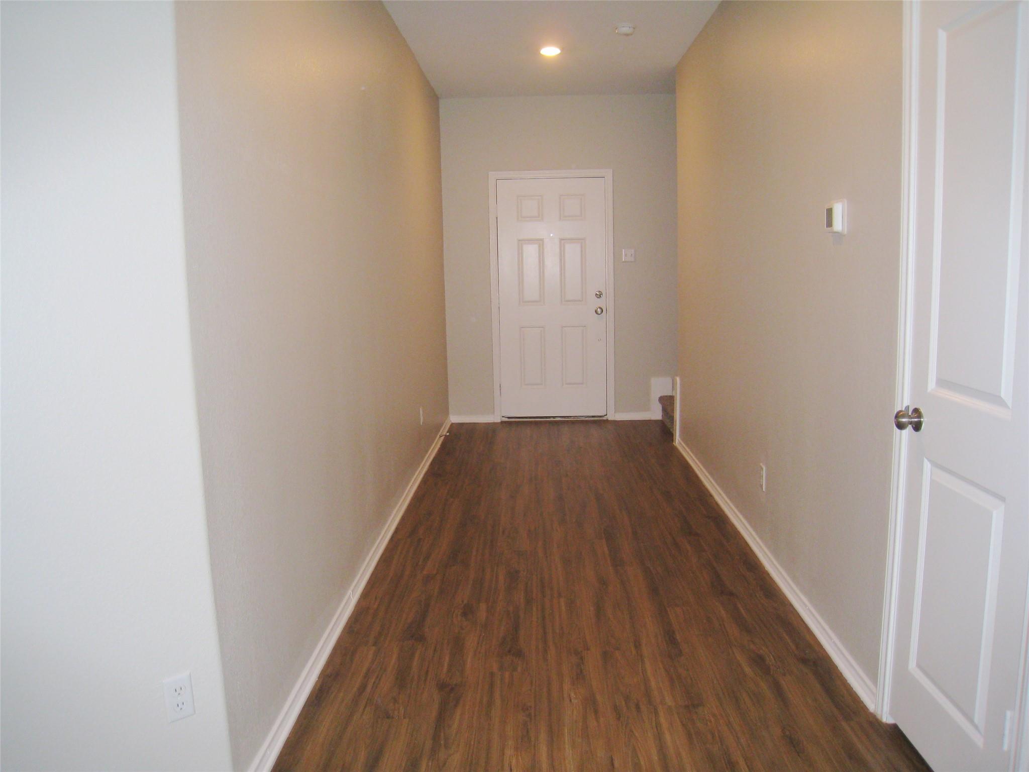 229 Geode Gln Property Photo 8