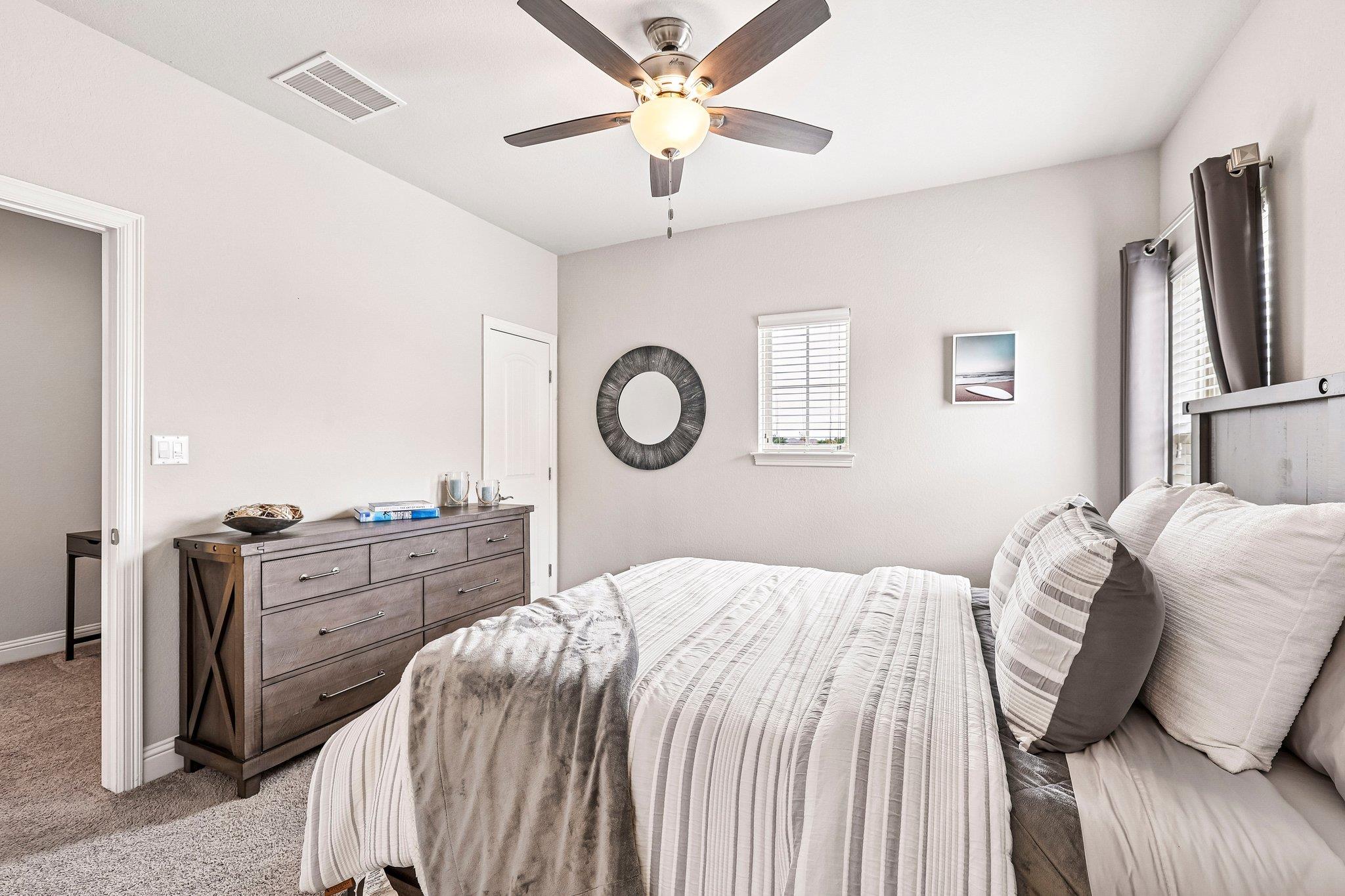 2409 Legend Trl Property Photo 19