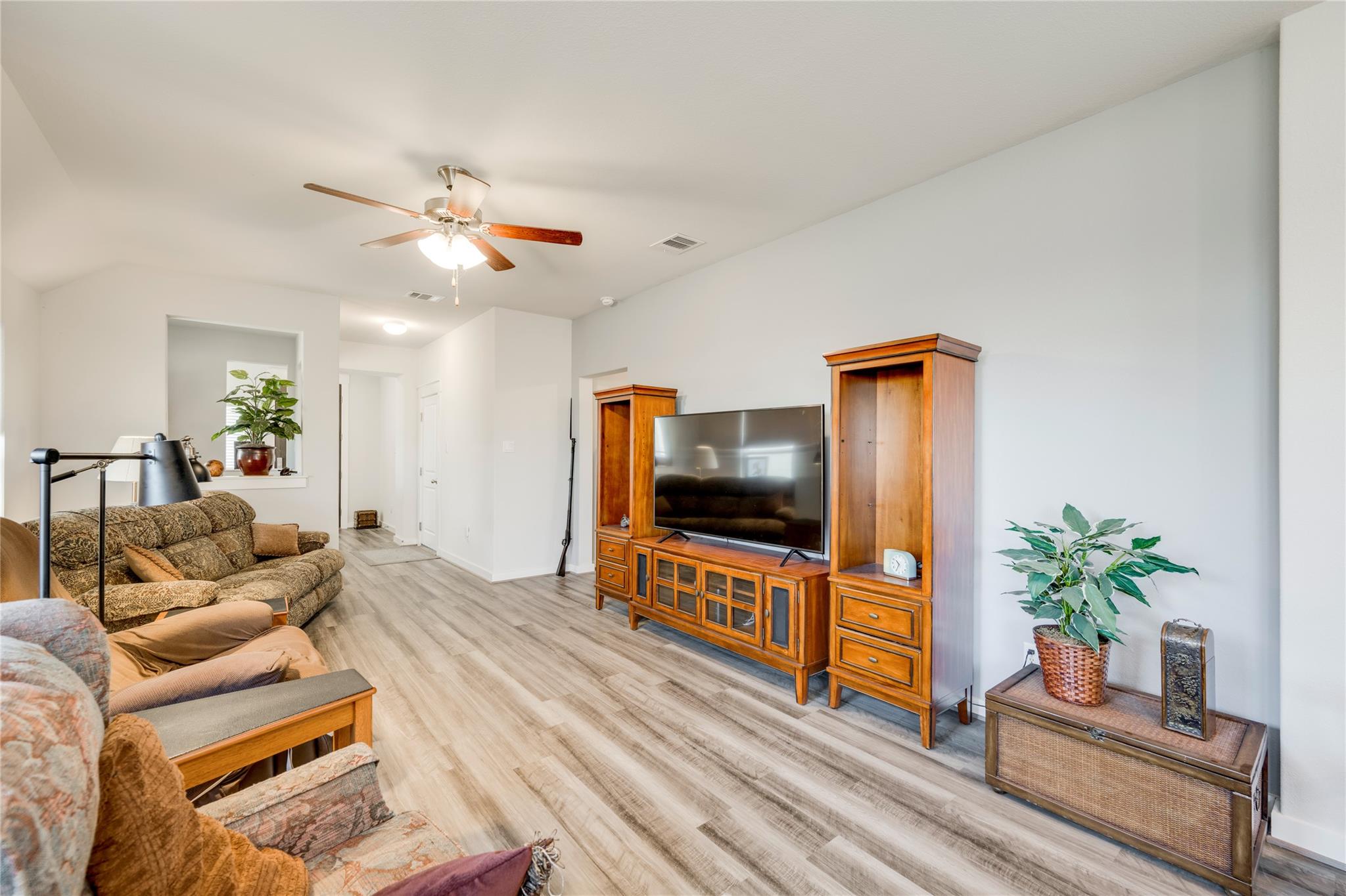 148 Gidran Trl Property Photo 8