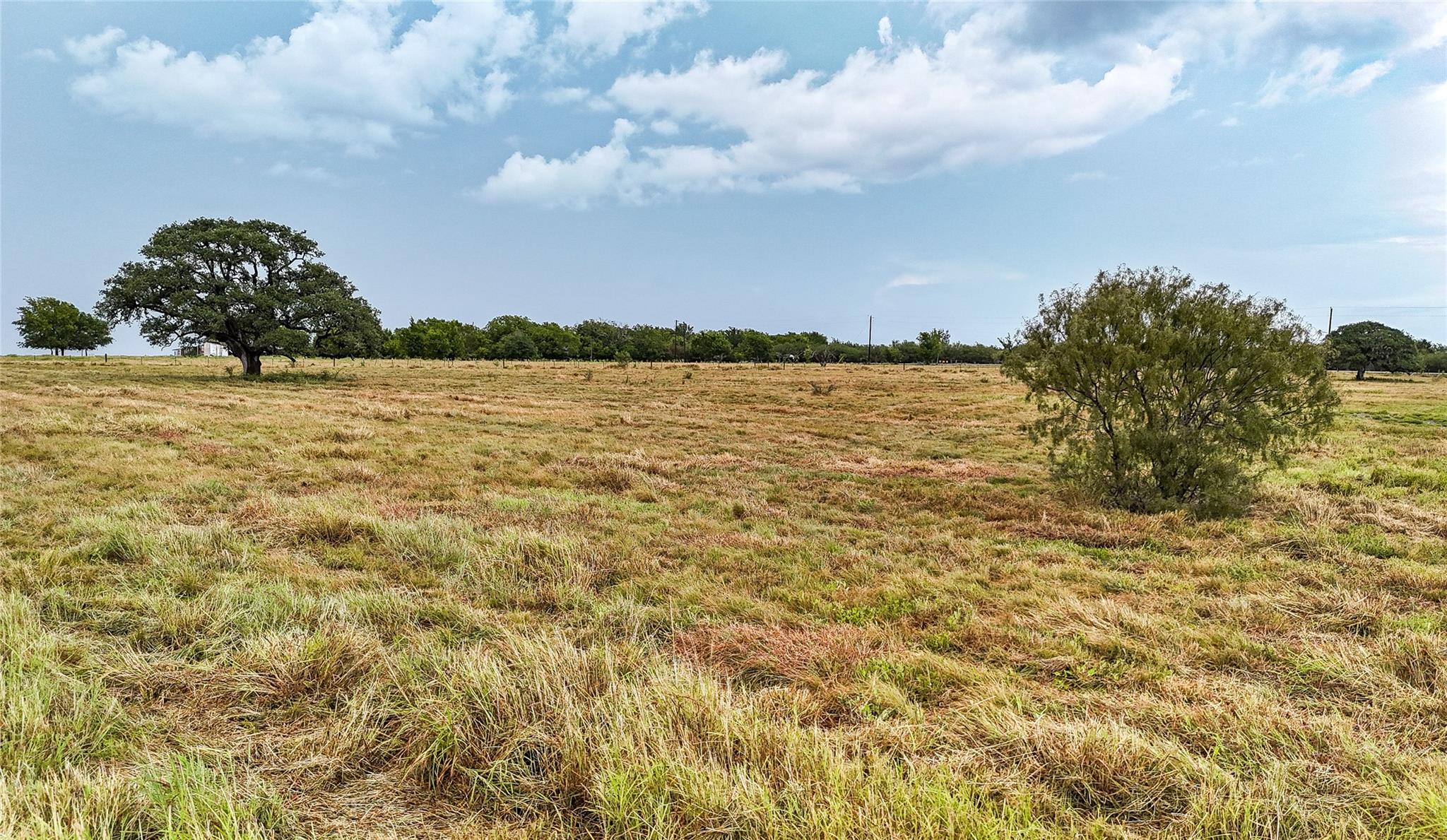 2085 E Highway 237 None Property Photo 1