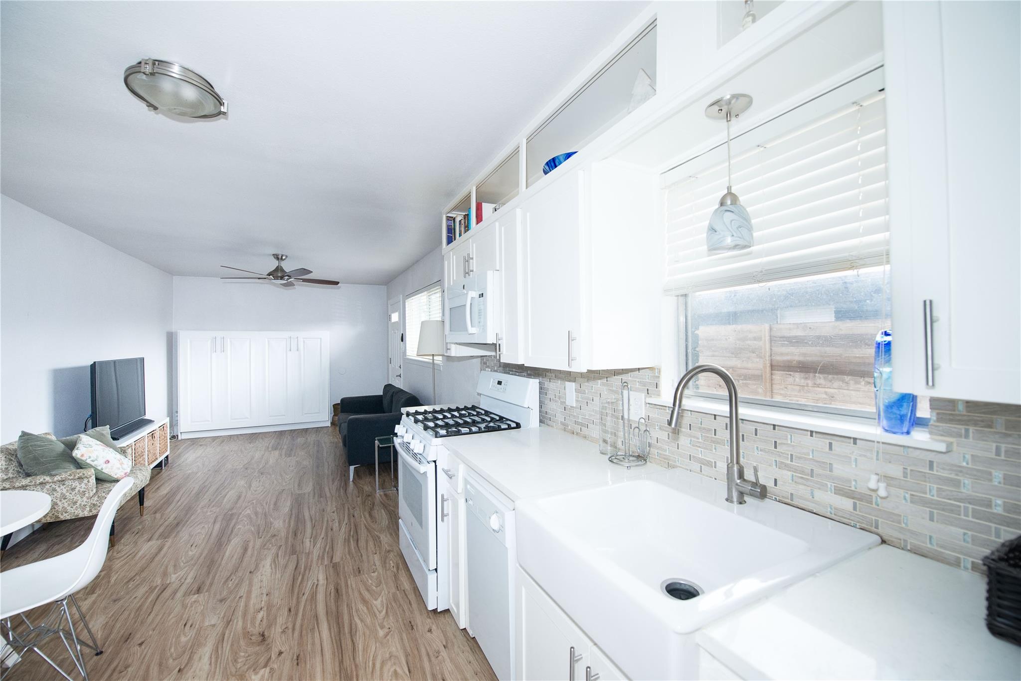 1715 Taylor Gaines St #a Property Photo 7
