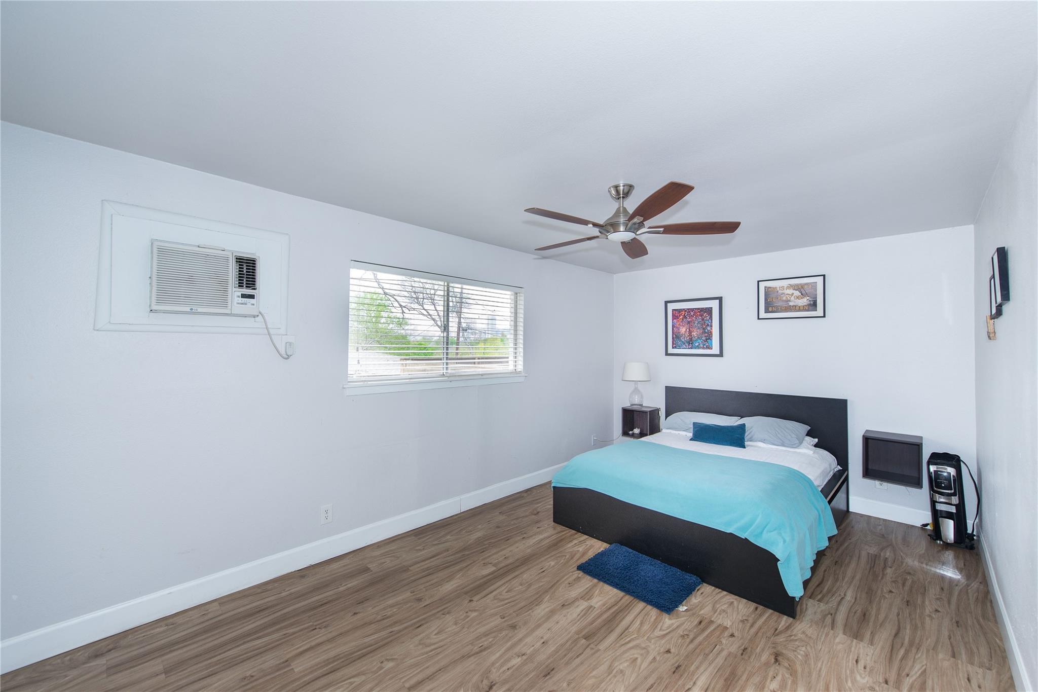 1715 Taylor Gaines St #a Property Photo 11