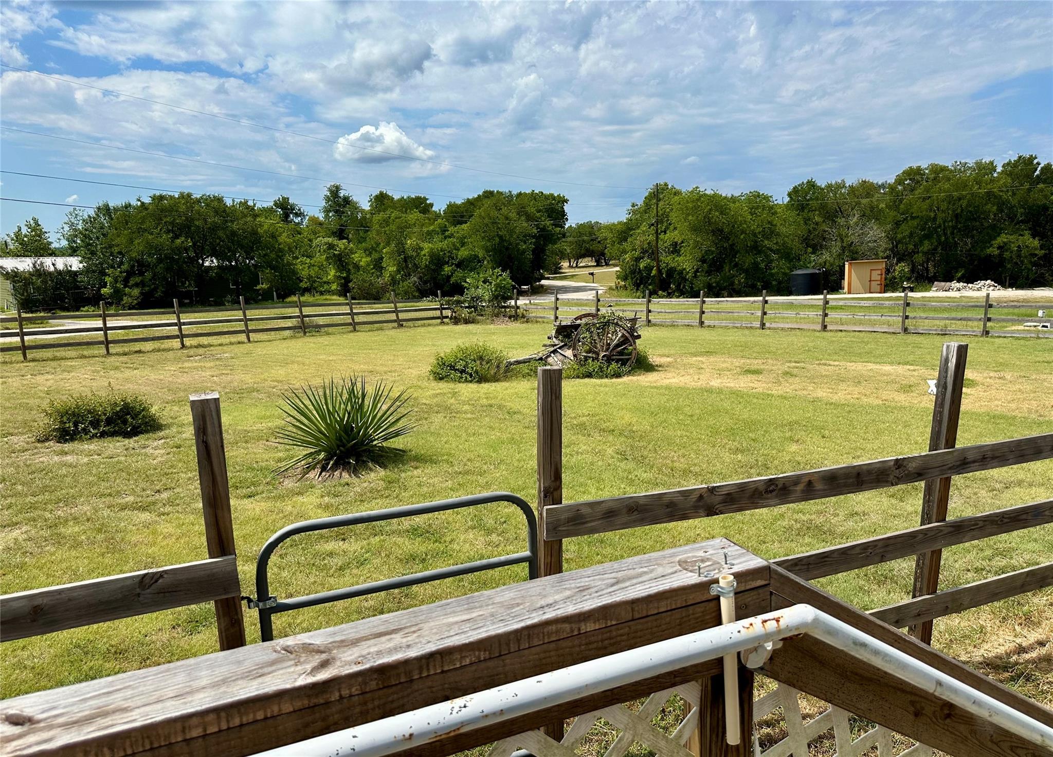 11904 Fitzhugh Corners Rd Property Photo 9