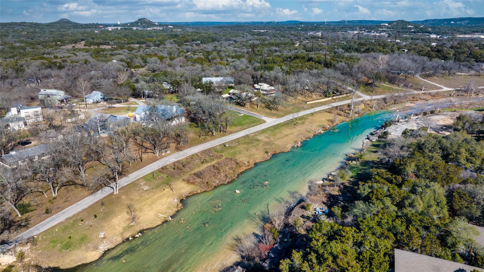 208 Leveritts Loop Property Photo 5