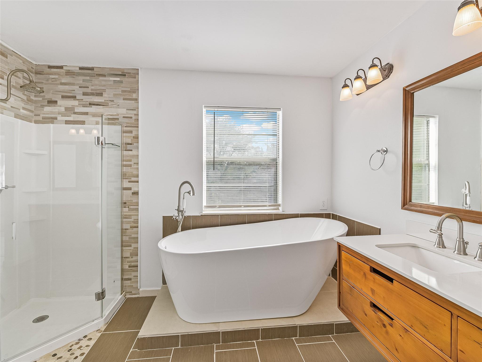 208 Leveritts Loop Property Photo 16