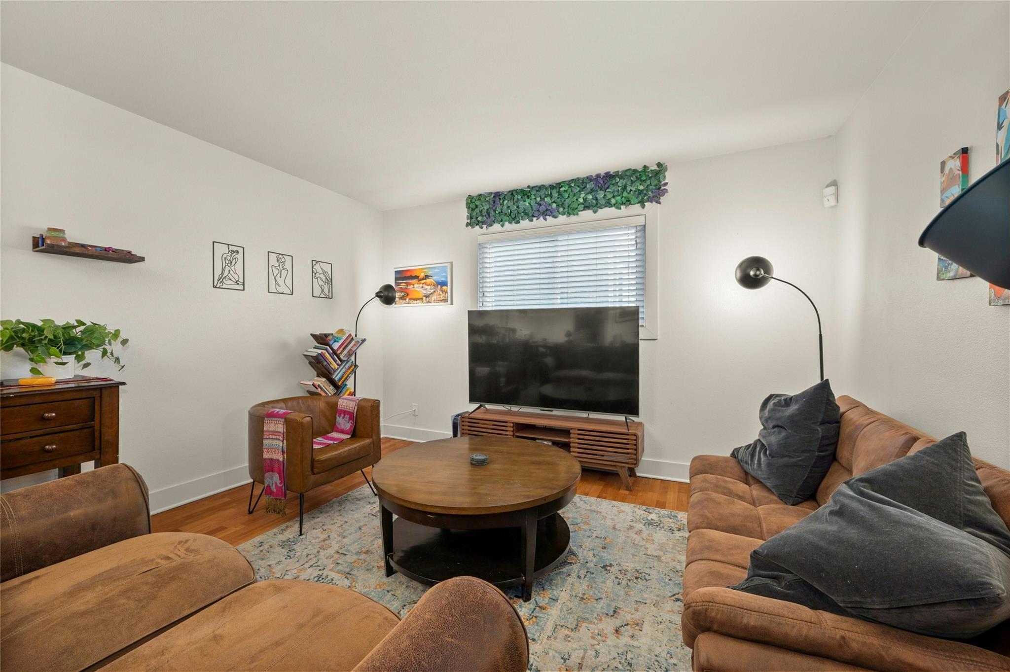 3815 Guadalupe 207 Property Photo 5