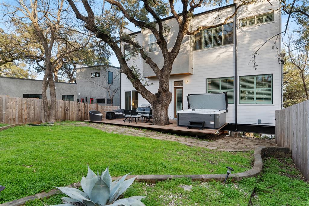 2612 Carnarvon Ln #b Property Photo 26
