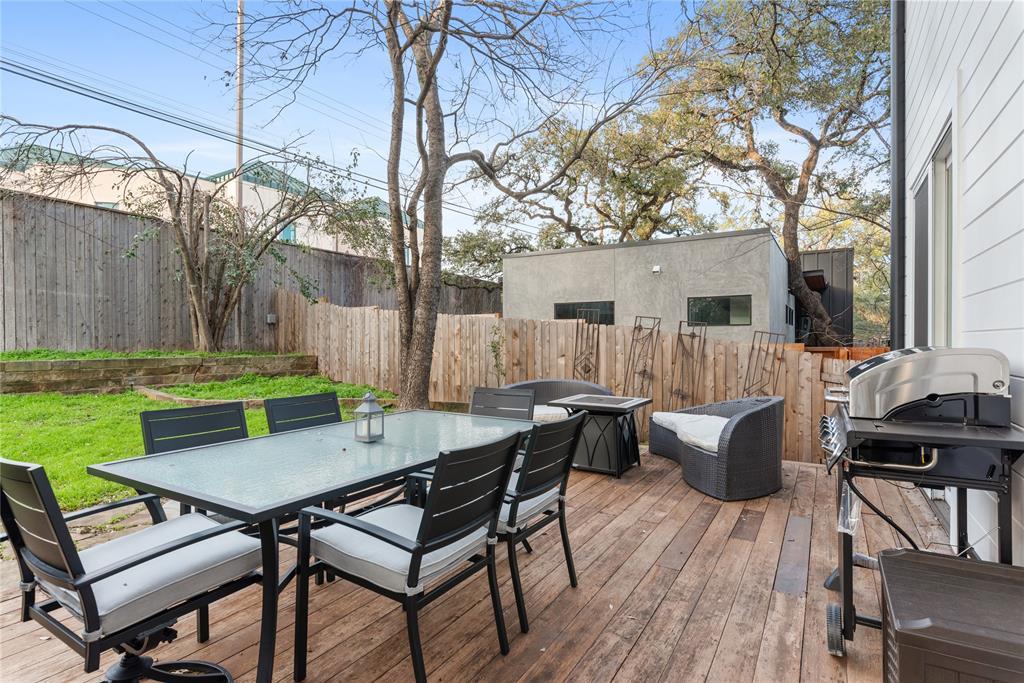 2612 Carnarvon Ln #b Property Photo 28