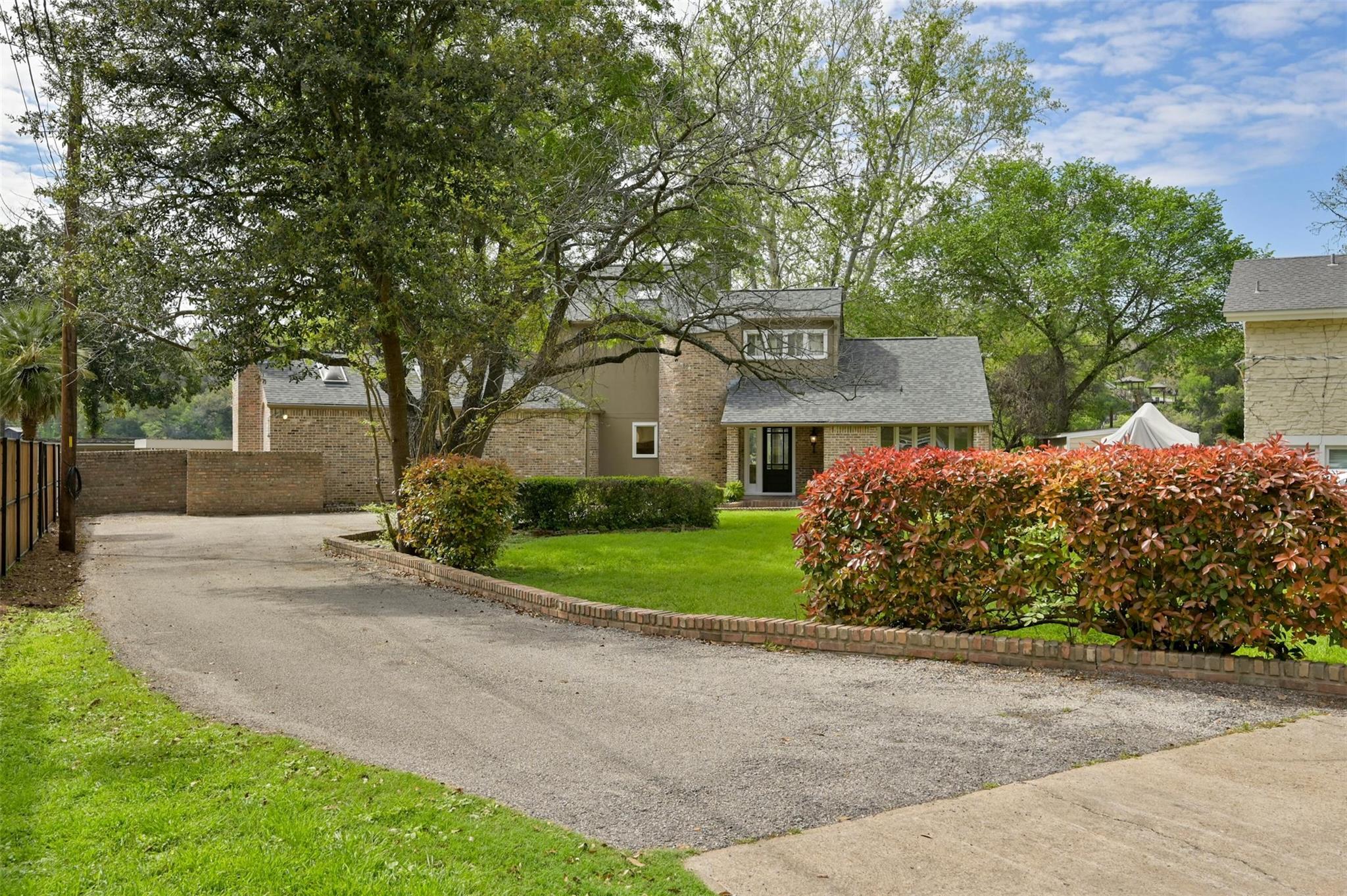 6707 Troll Hvn Property Photo 4