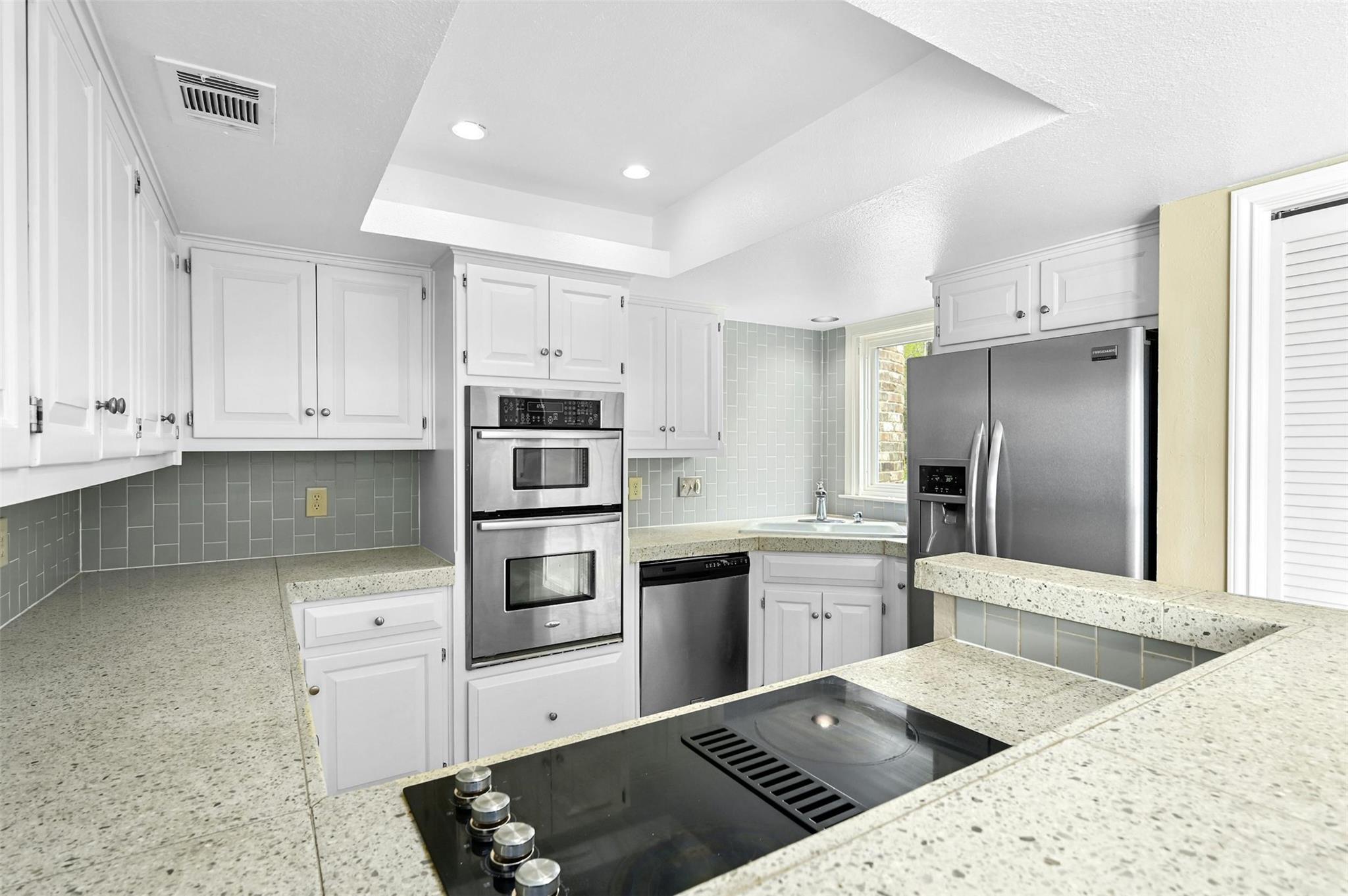 6707 Troll Hvn Property Photo 13