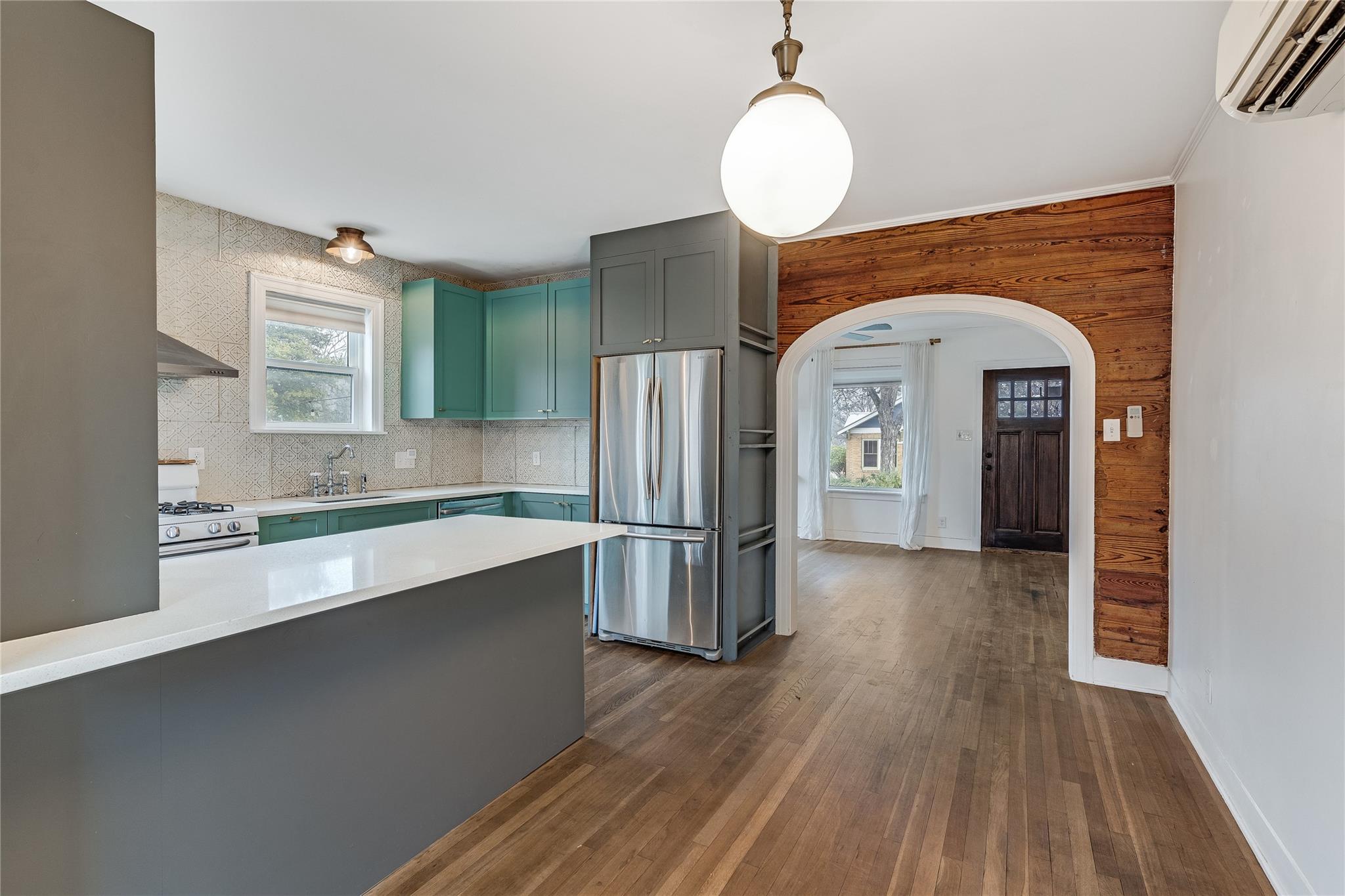 4716 Avenue G None Property Photo 1
