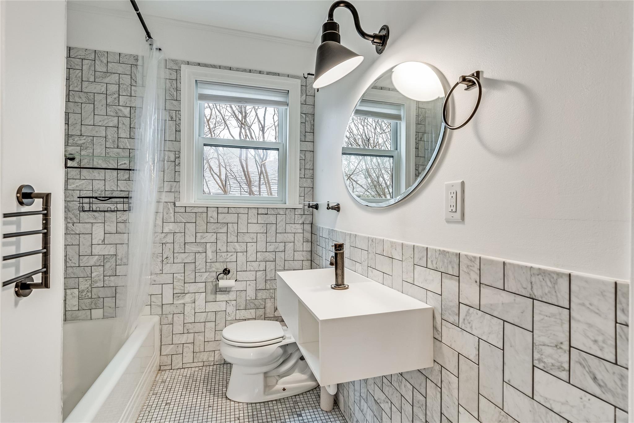 4716 Avenue G None Property Photo 17