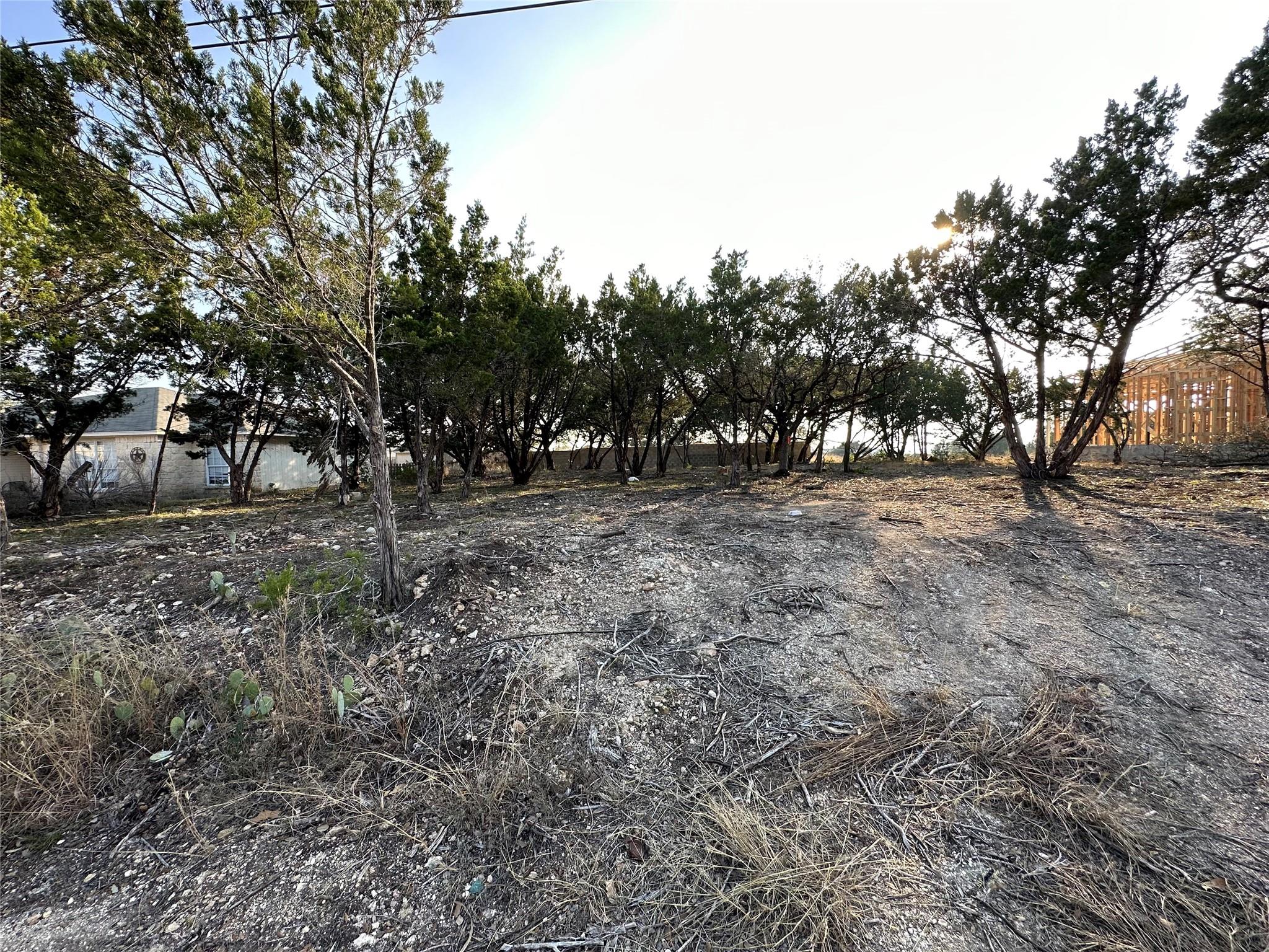 21138 Northland Dr Property Photo 2