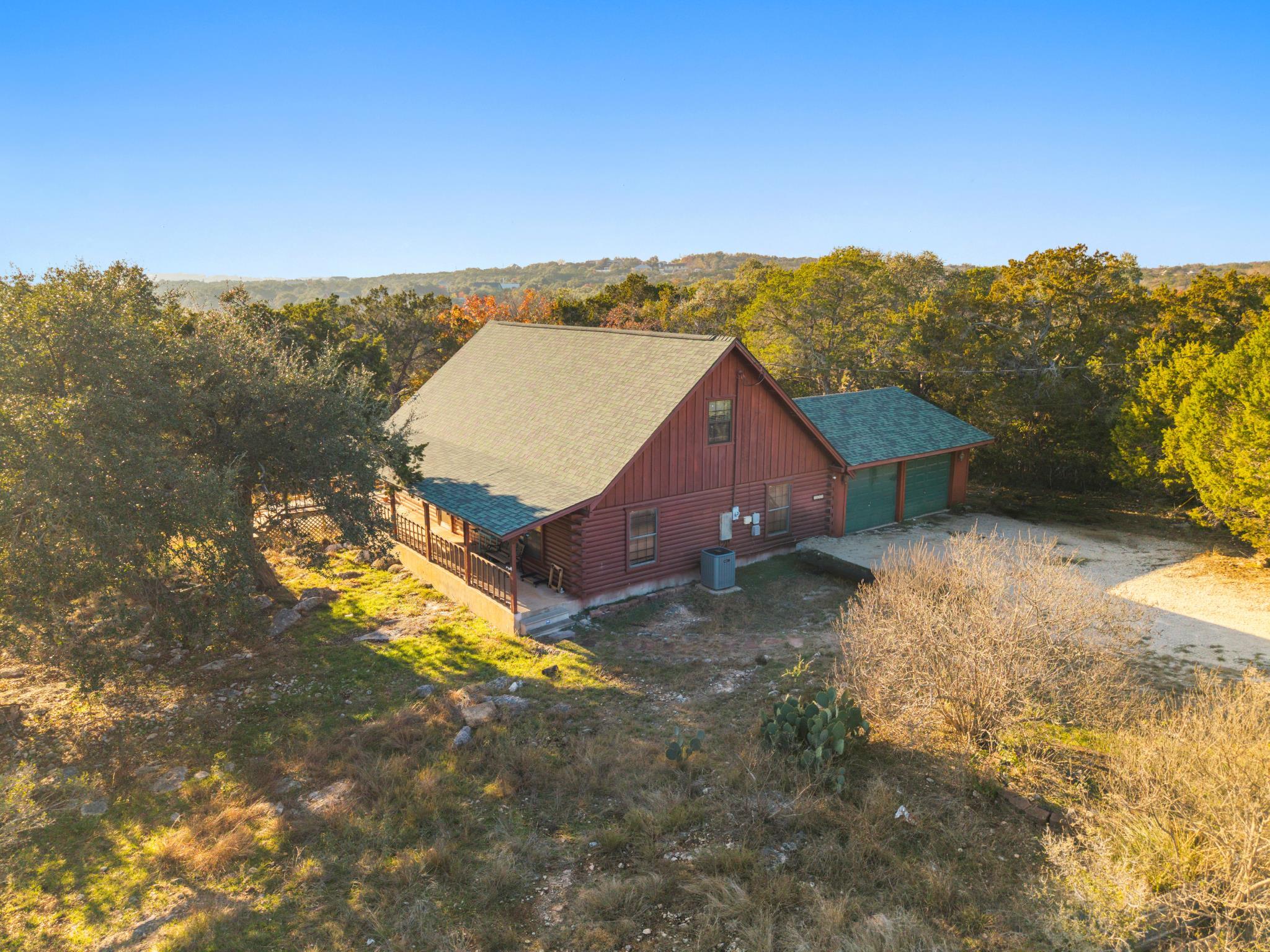 1045 Bellewood None Property Photo 5