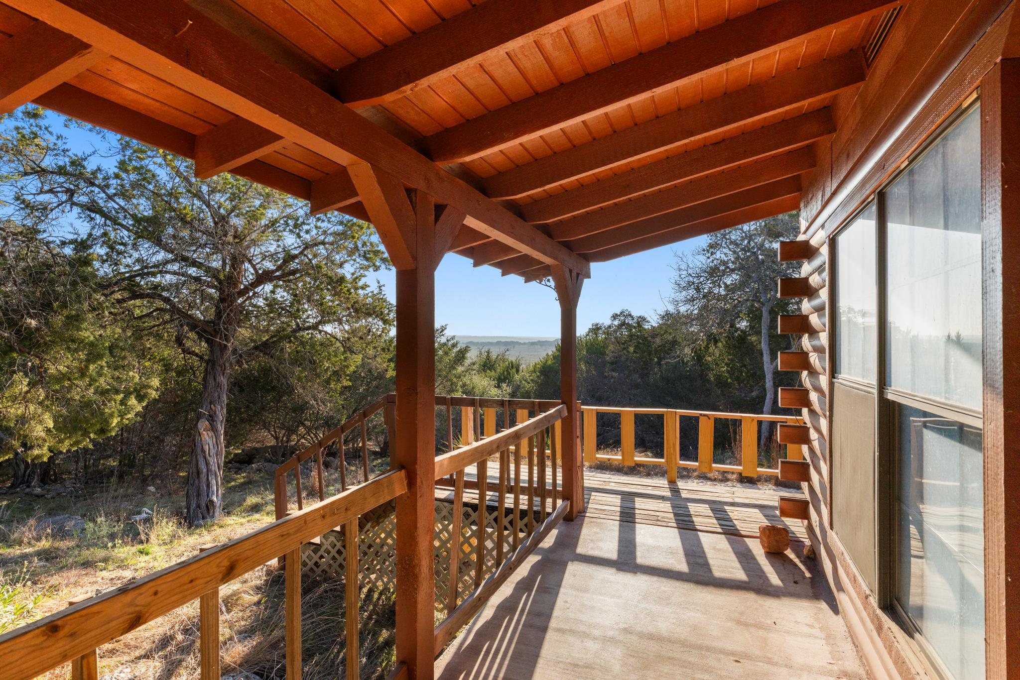 1045 Bellewood None Property Photo 6