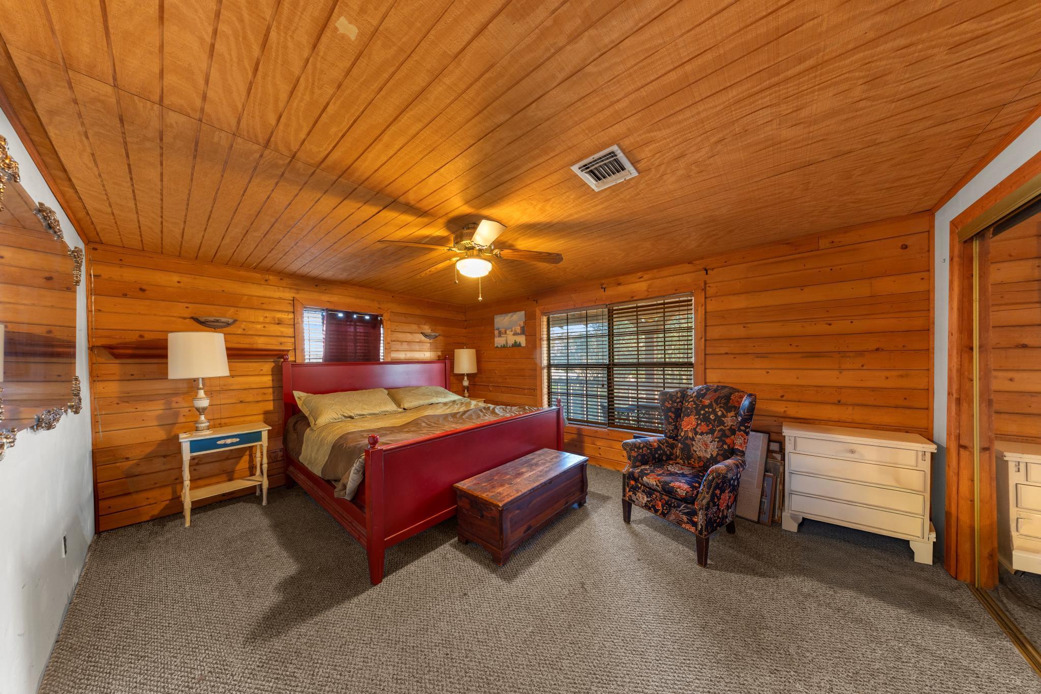 1045 Bellewood None Property Photo 17