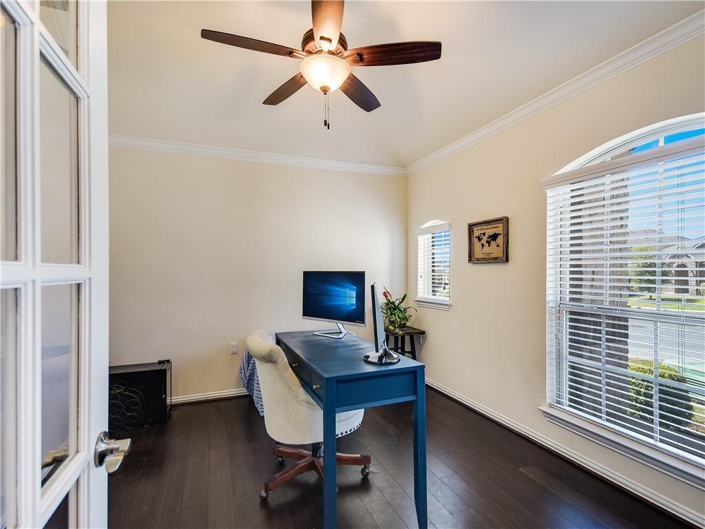 701 Cardenas Ln Property Photo 4