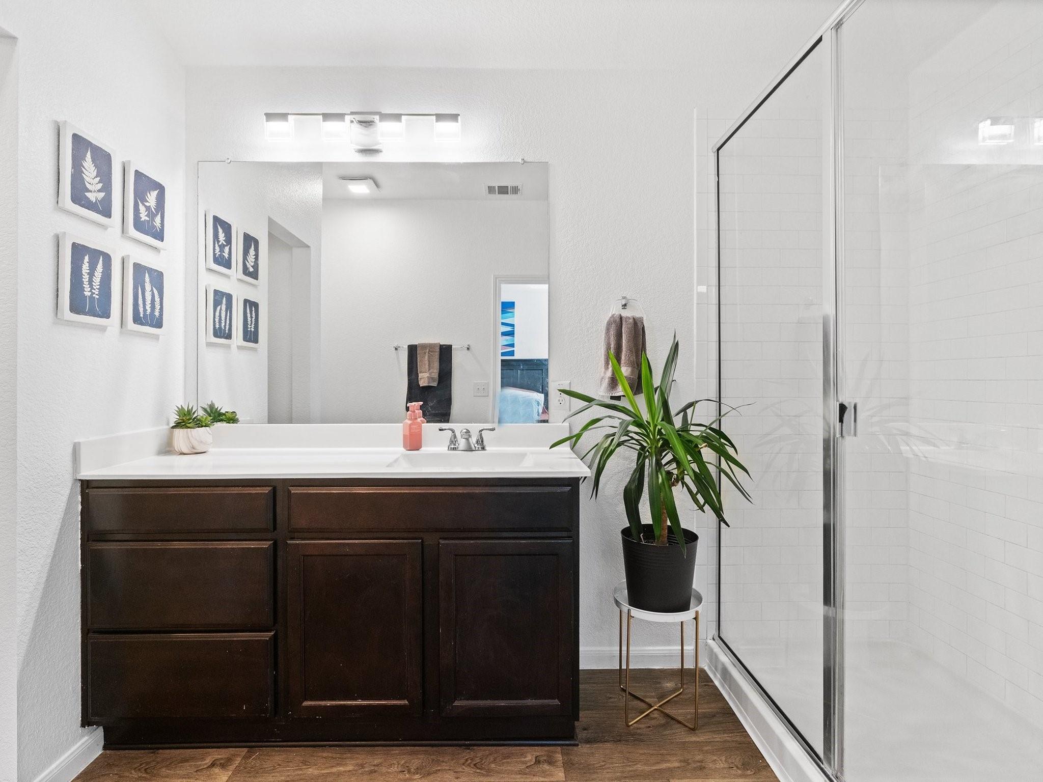 6301 Diamondleaf Bnd Property Photo 16